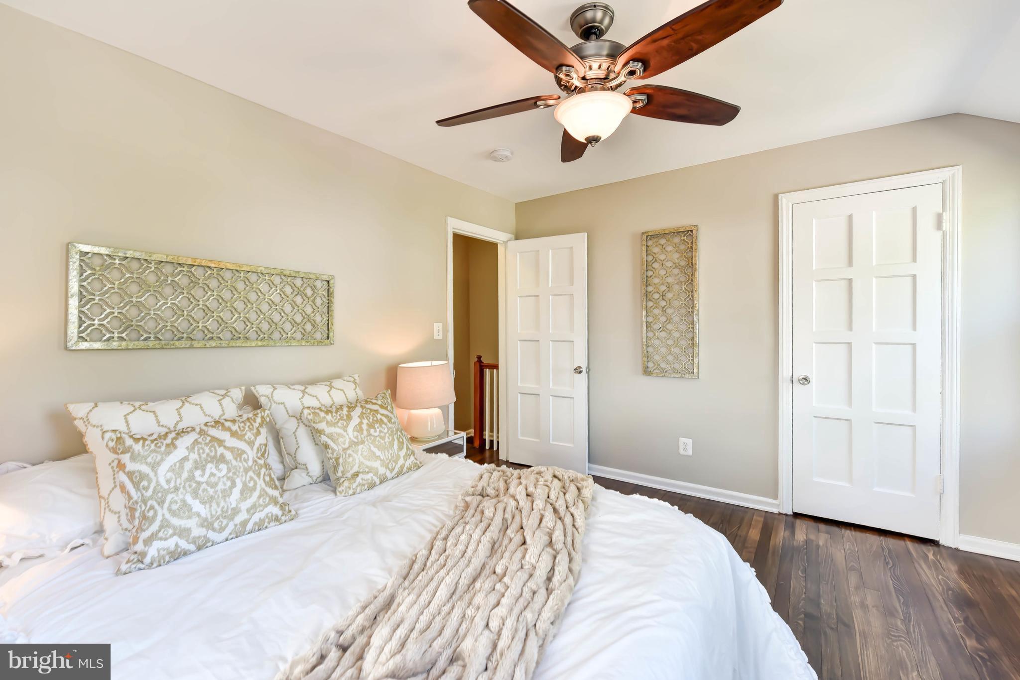 JEFFERSON MANOR - Residential