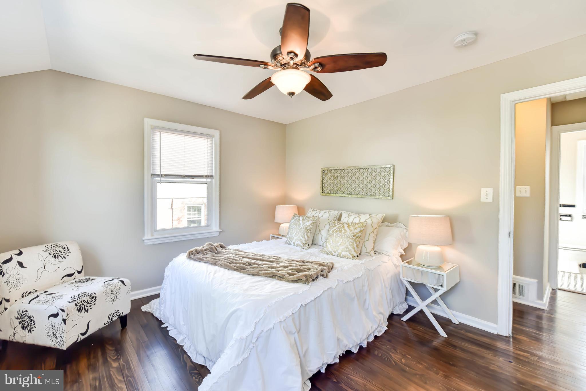 JEFFERSON MANOR - Residential