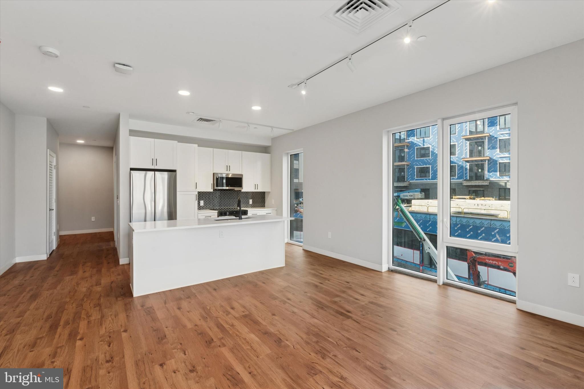 PHILADELPHIA (SOUTH) - Residential Lease