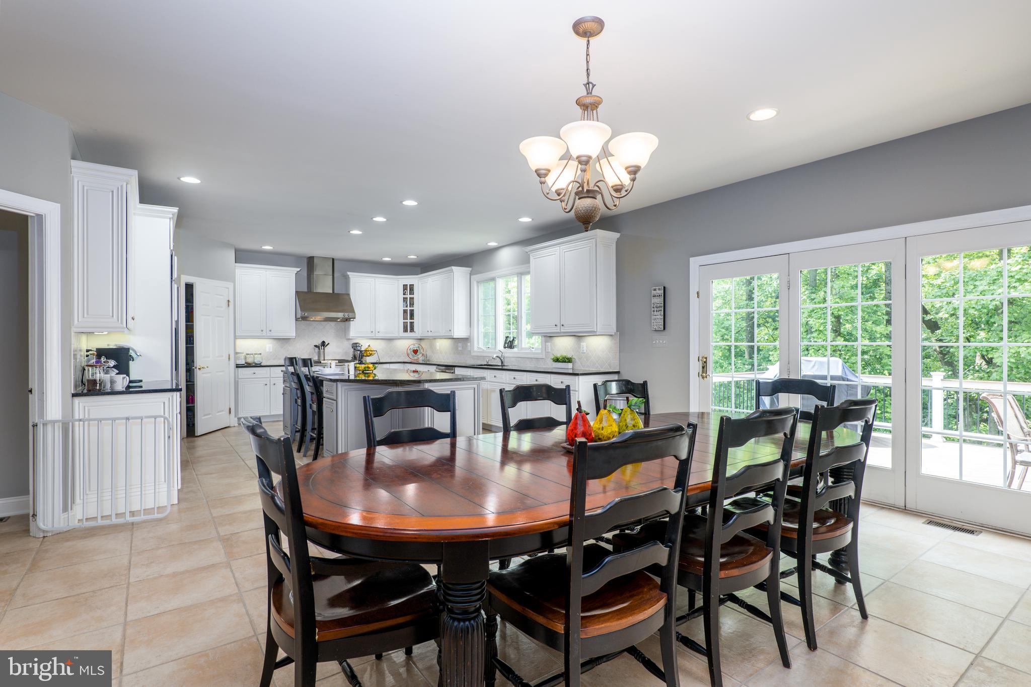 STEVENSON ESTATES - Residential