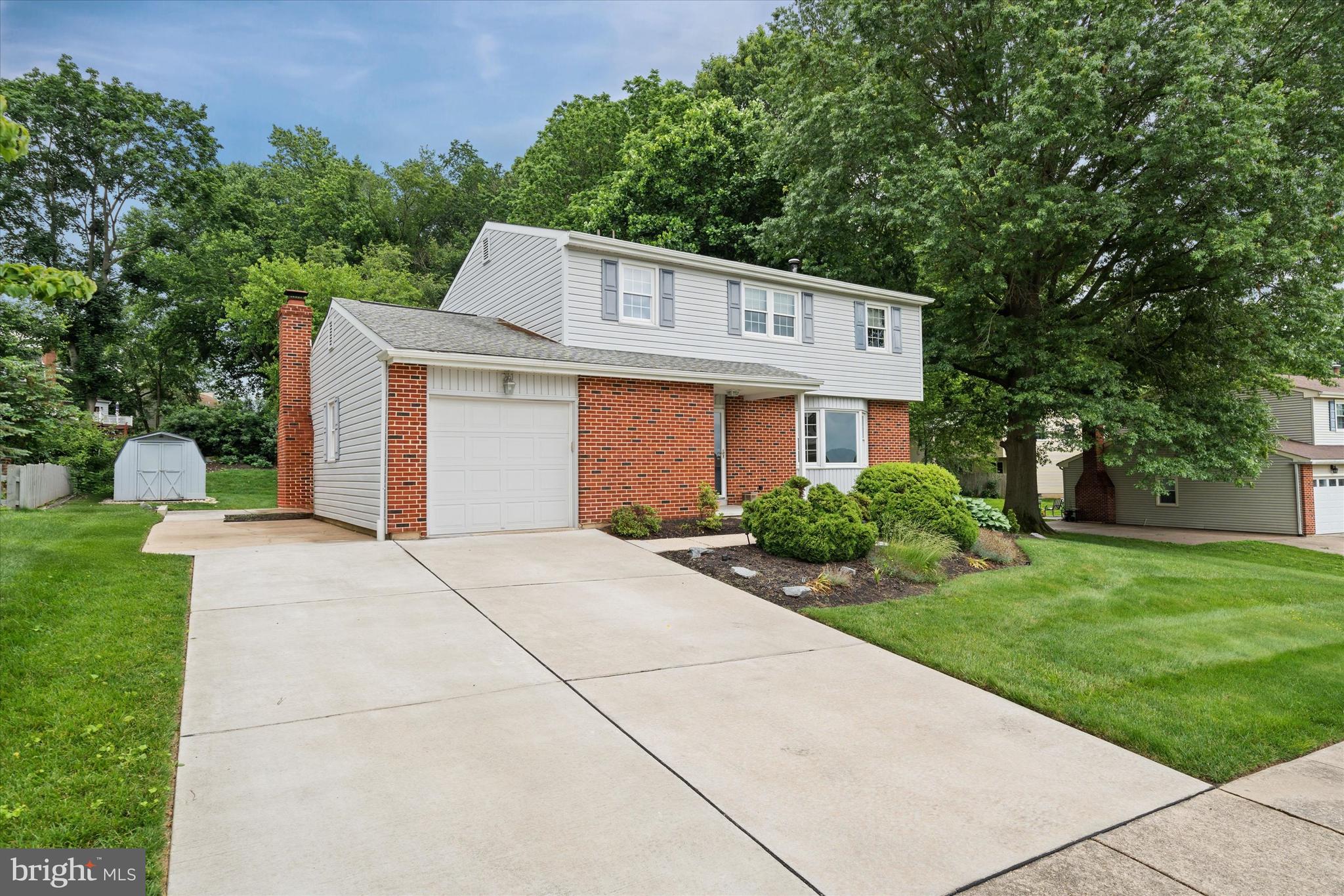 545 CABOT DRIVE