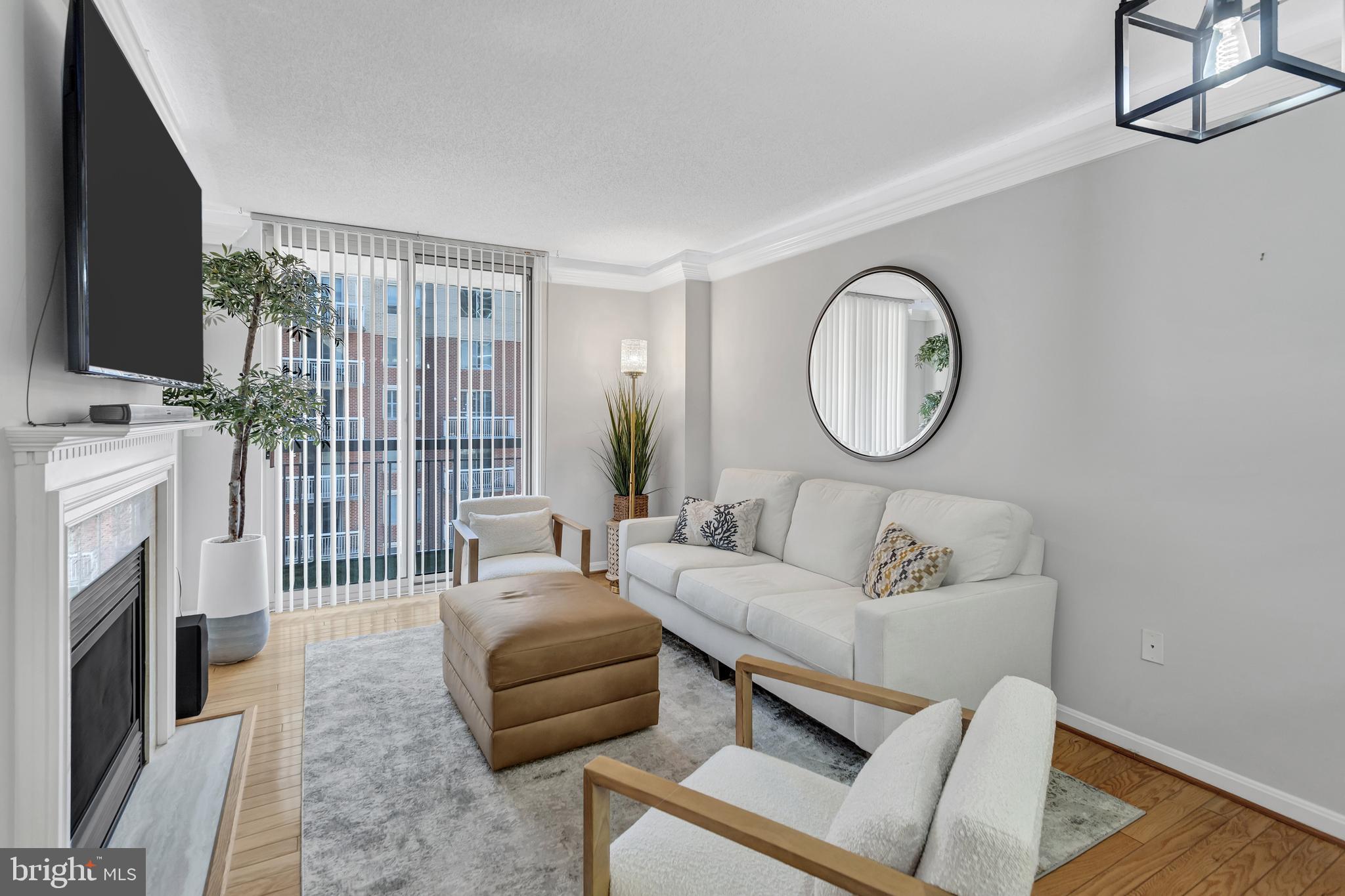 3835 9TH STREET N 805E