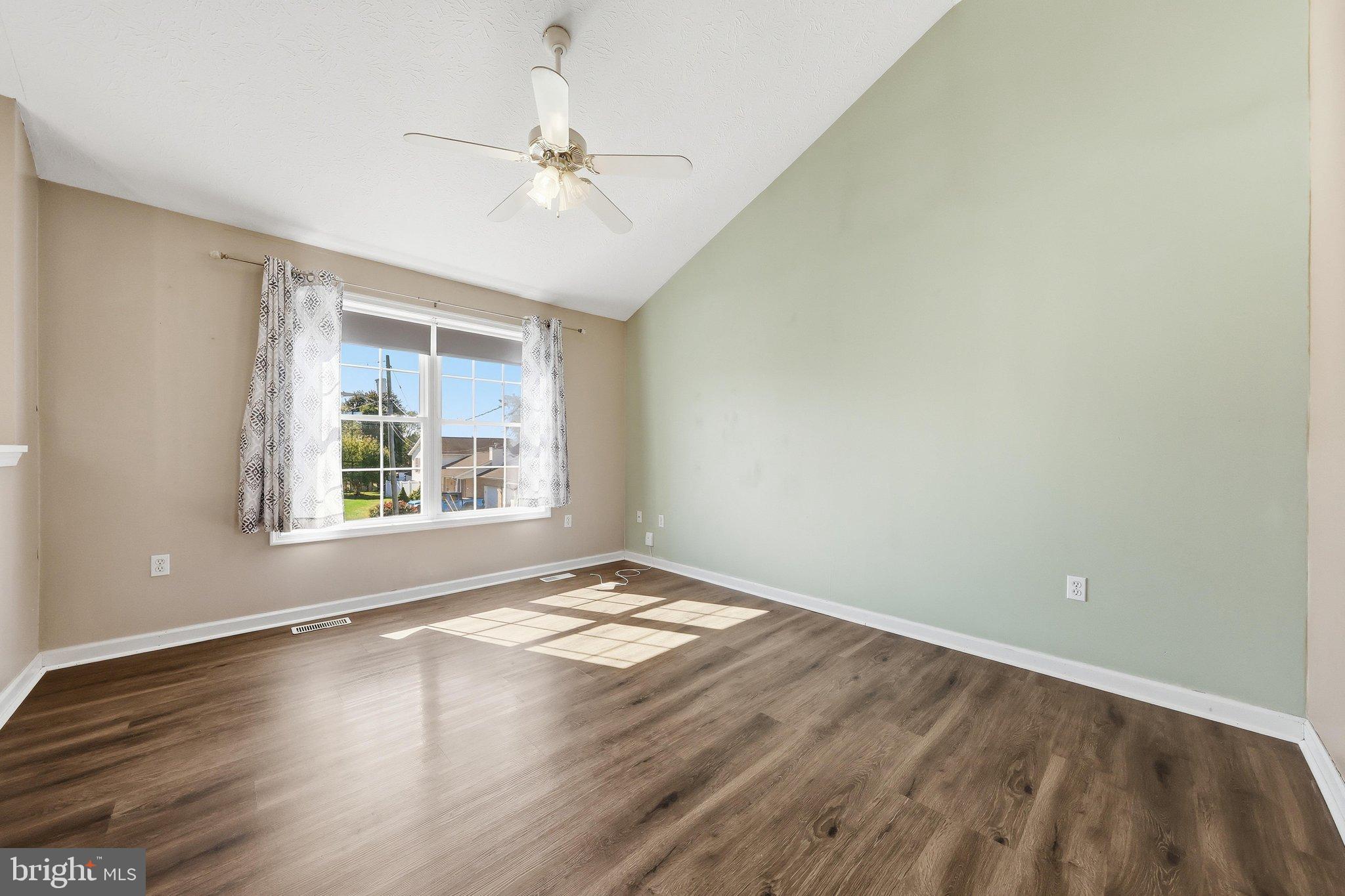 1004 NASH COURT