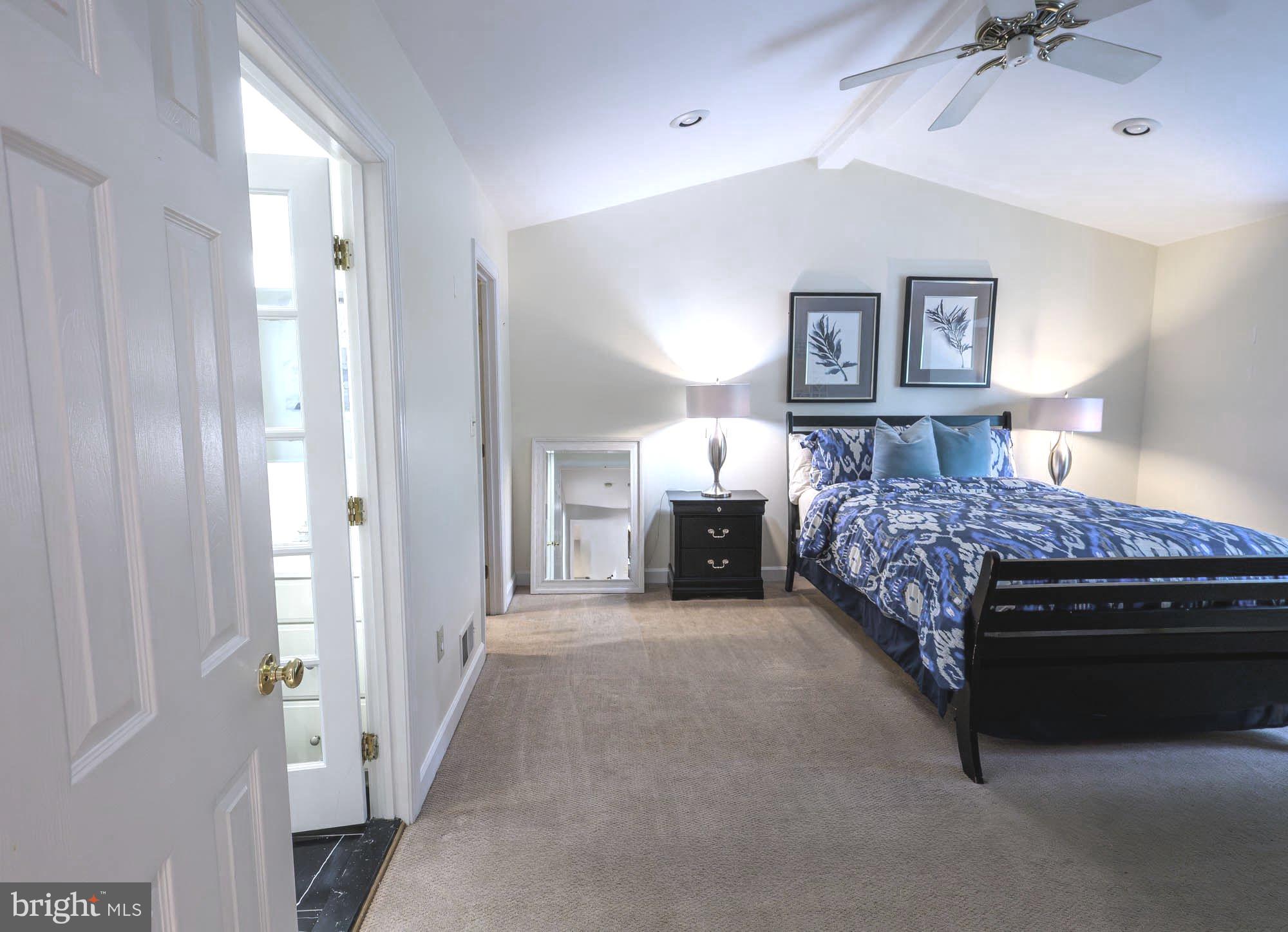 WHEATFIELD - Residential