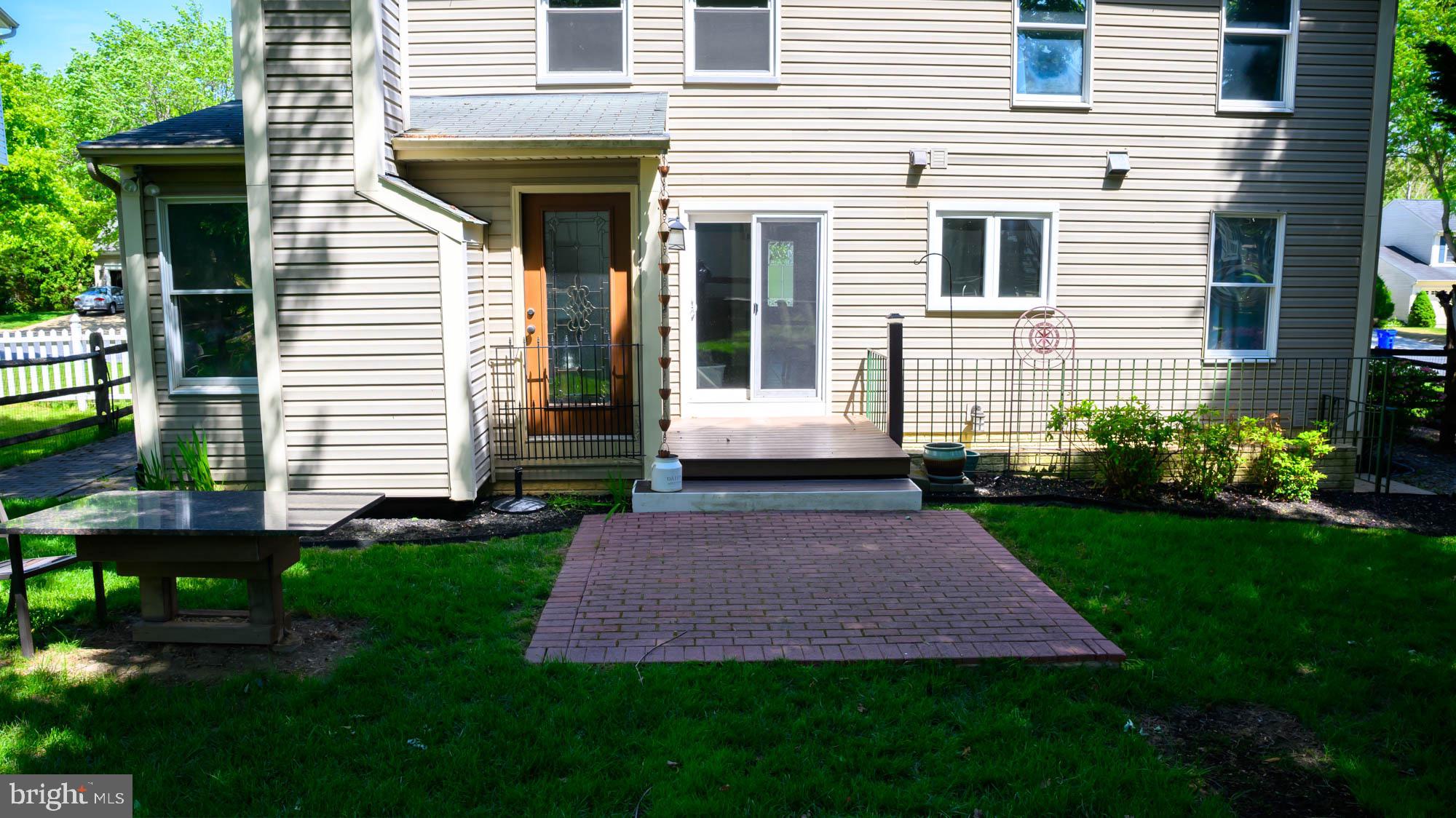 WHEATFIELD - Residential