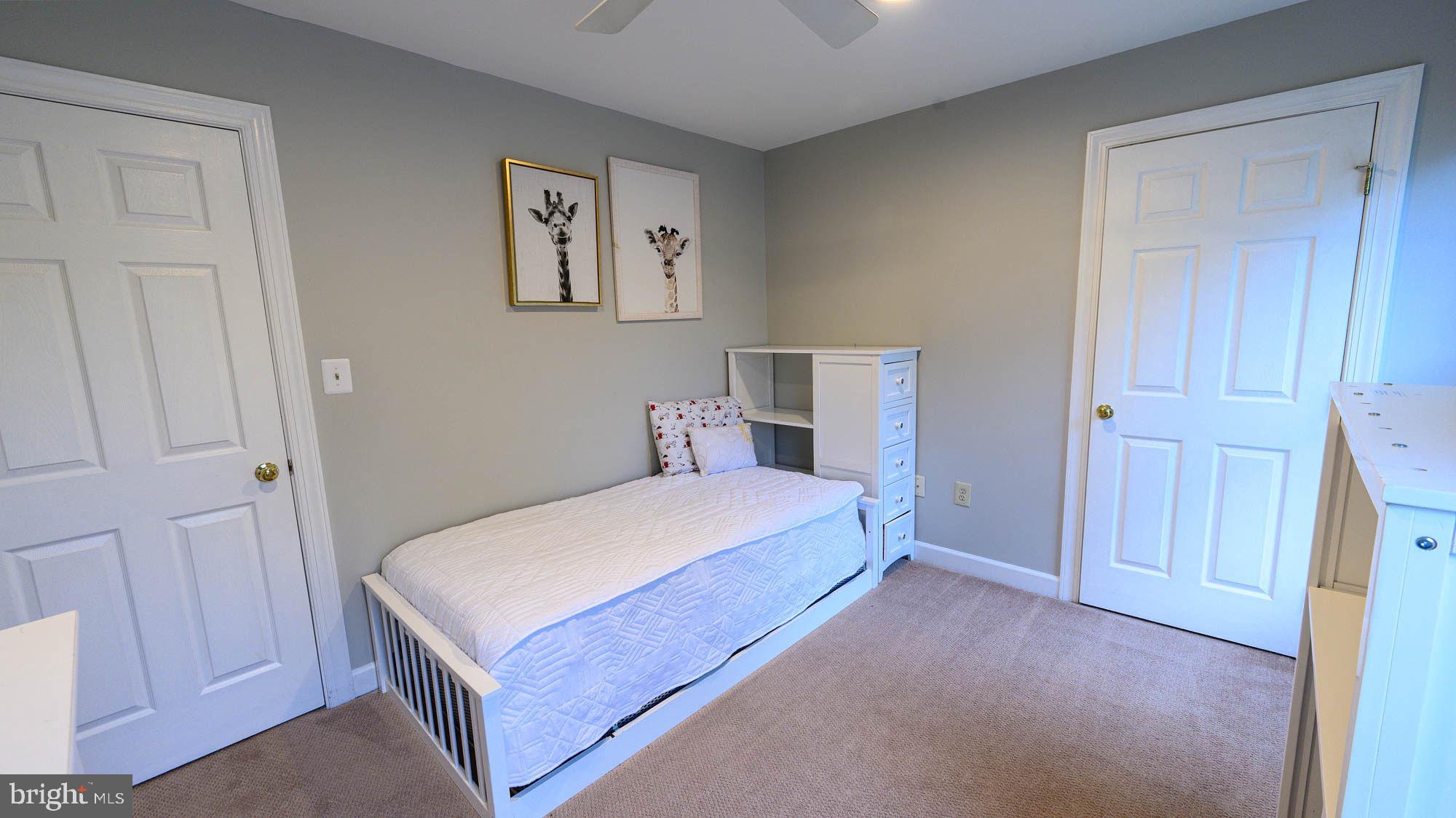 WHEATFIELD - Residential