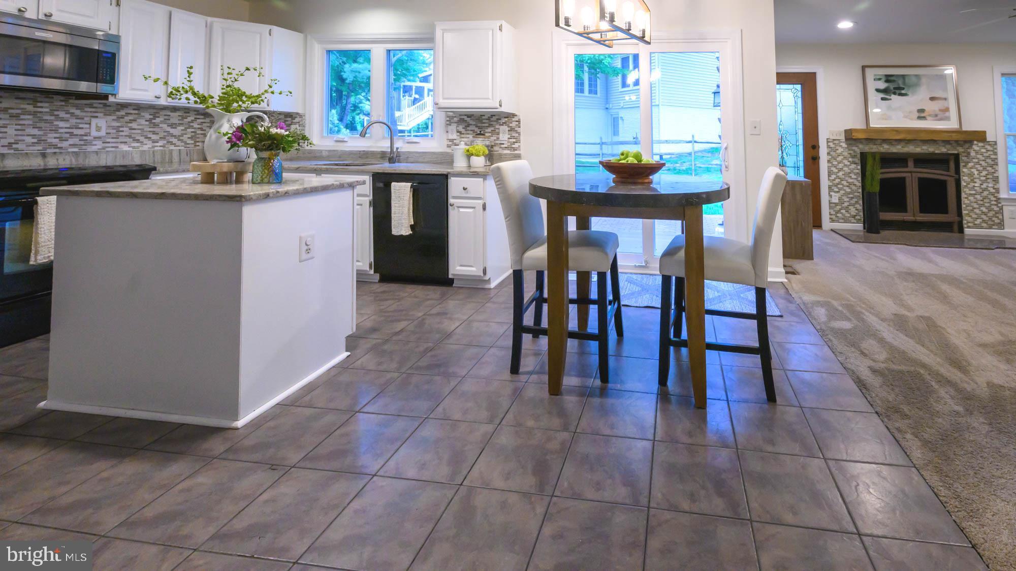 WHEATFIELD - Residential