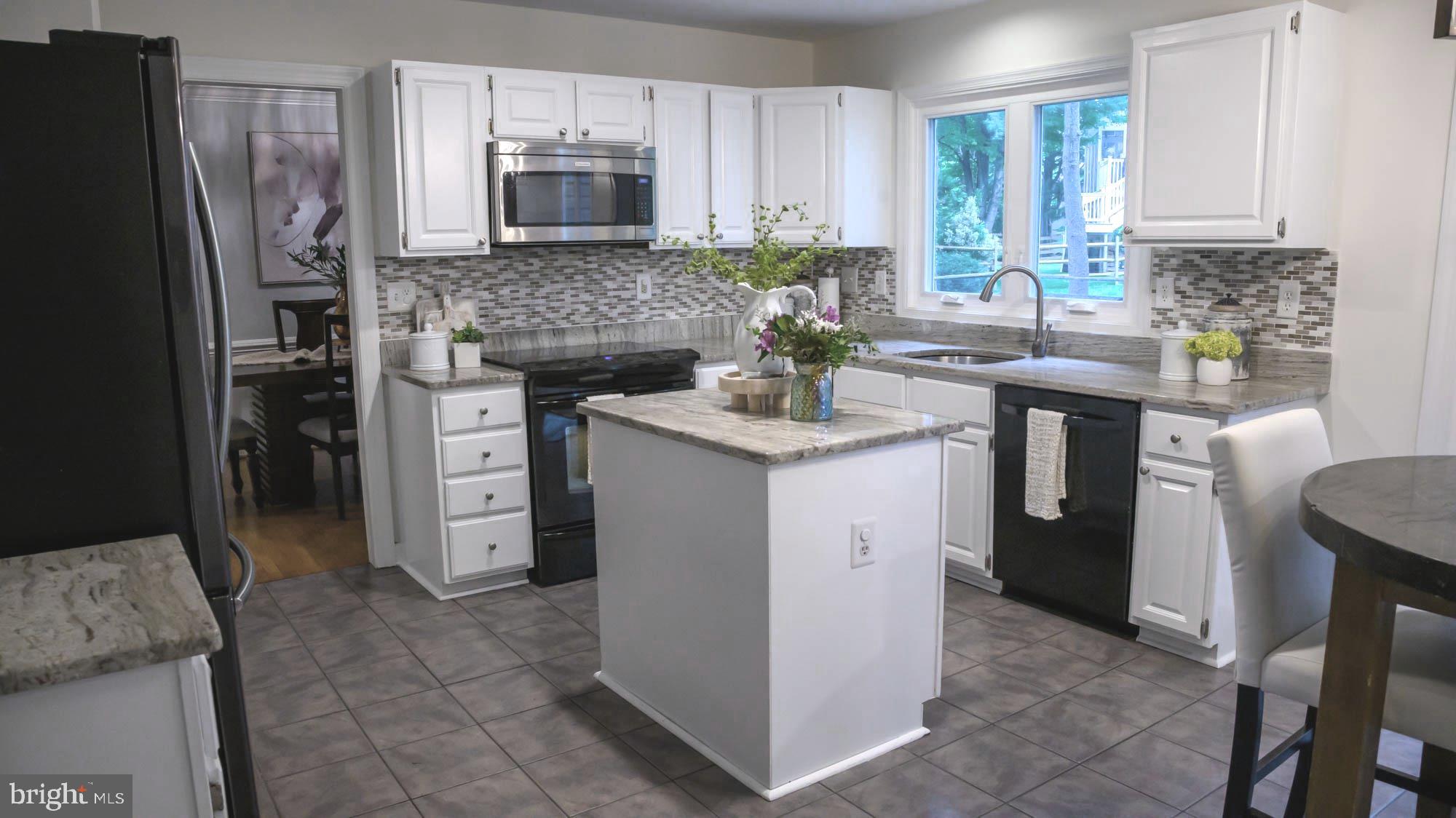 WHEATFIELD - Residential