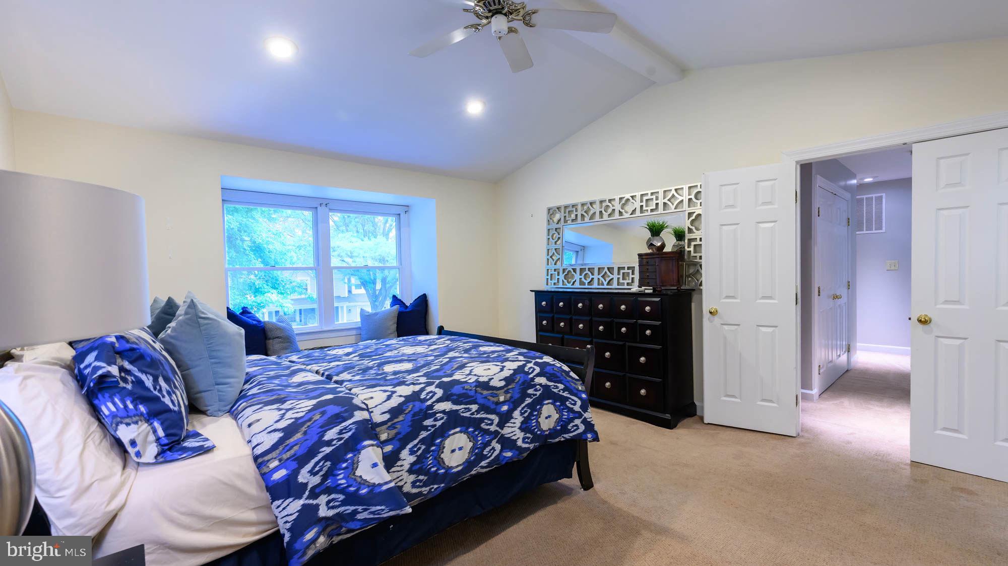 WHEATFIELD - Residential