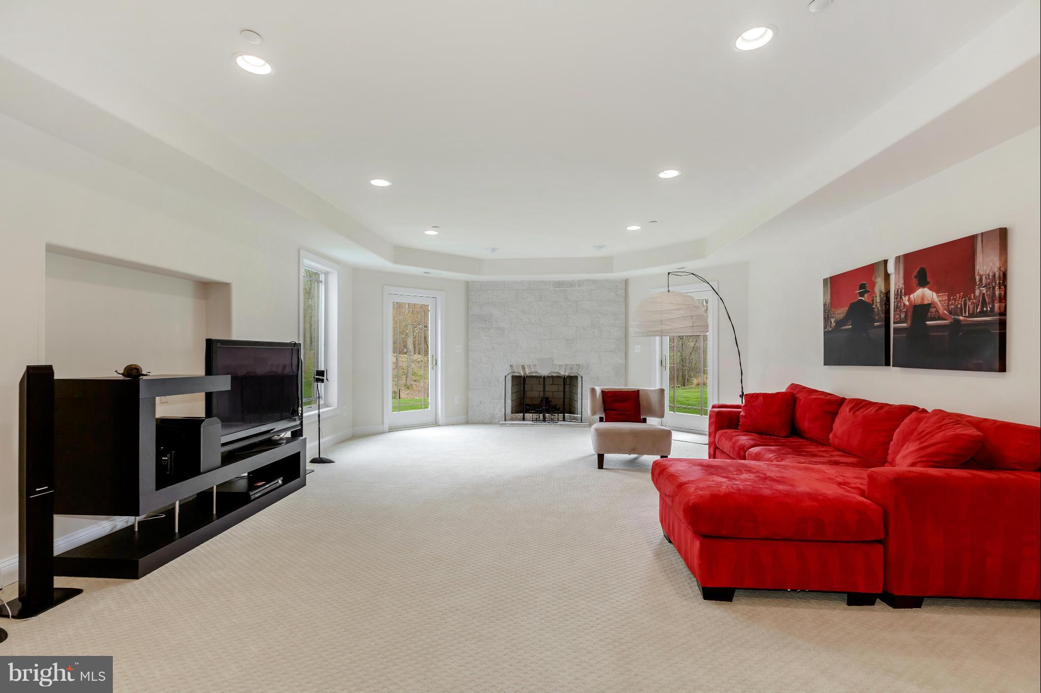 PINEY GLEN FARMS - Residential