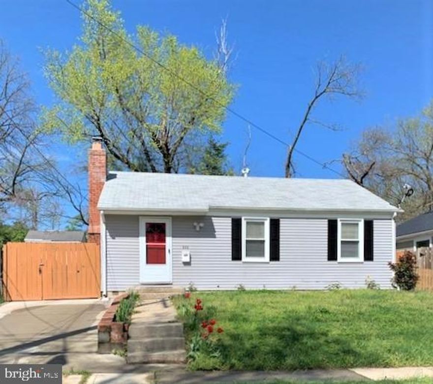 Look for the RED DOOR! Come see this cozy home walking distance to the Rockville metro and Rockville Center shopping, restaurants and historic downtown. This 3 bedroom home has gleaming wood floors, an entrance from the backyard into the mud/laundry room, kitchen with another door leading to the large attached deck perfect for entertaining and fun, a large dining/living area with fireplace and stunning mantel! All applicants over 18 years of age must complete and online AND paper application.  Each applicant submits the application fee online. The online application fee must be paid when you apply to complete application. Minimum 12 month rent. Pets allowed on a case by case basis per the landlord and a non refundable pet deposit of $200 per pet is required.  AVAILABLE JANUARY 1, 2021! LOCATION< LOCATION< LOCATION!