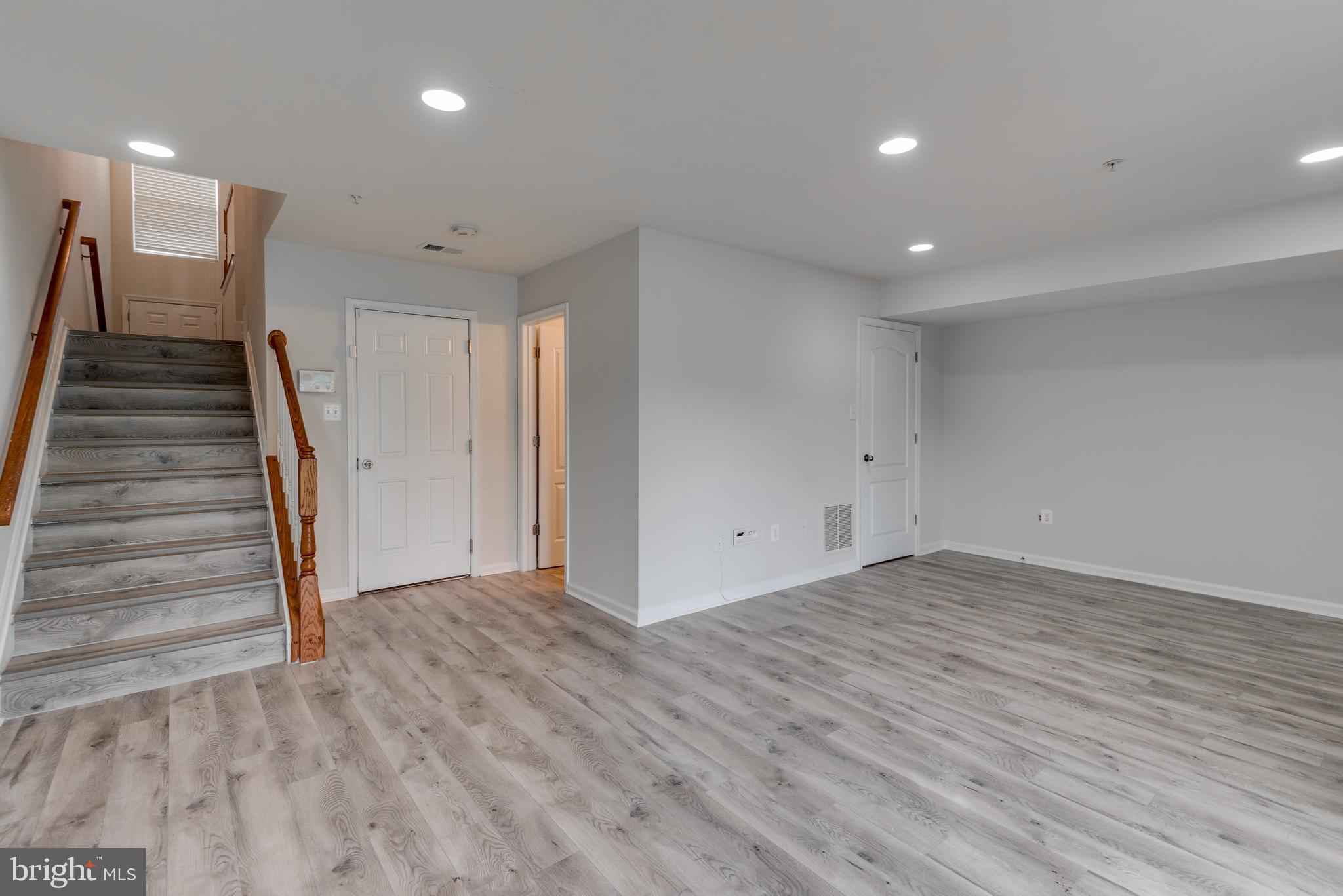 ST CHARLES GLENEAGLES - Residential Lease