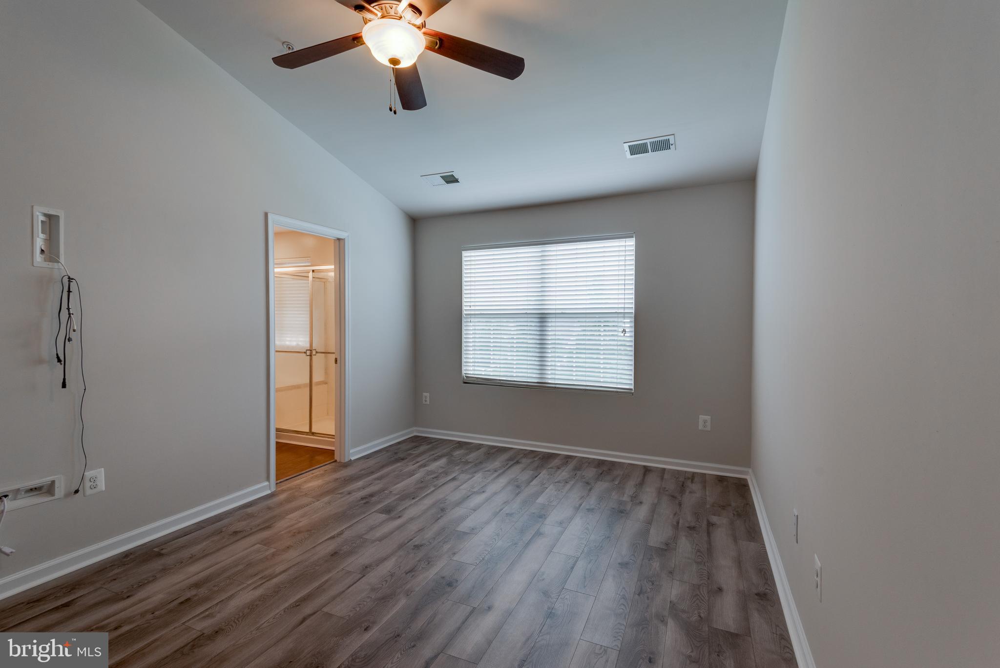 ST CHARLES GLENEAGLES - Residential Lease