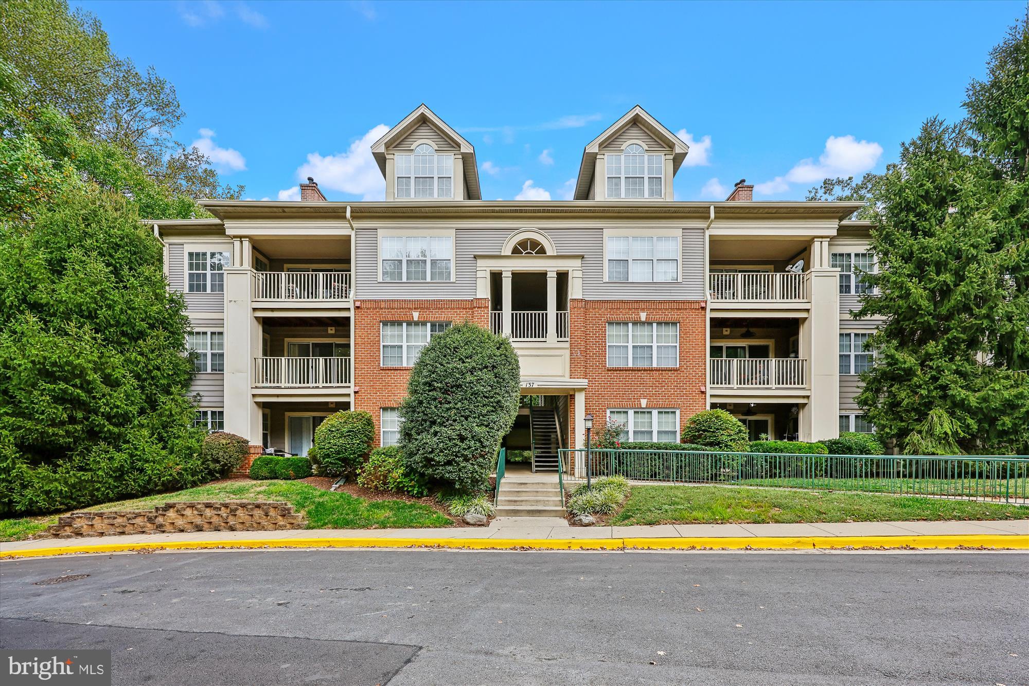 TIMBERBROOK - Residential