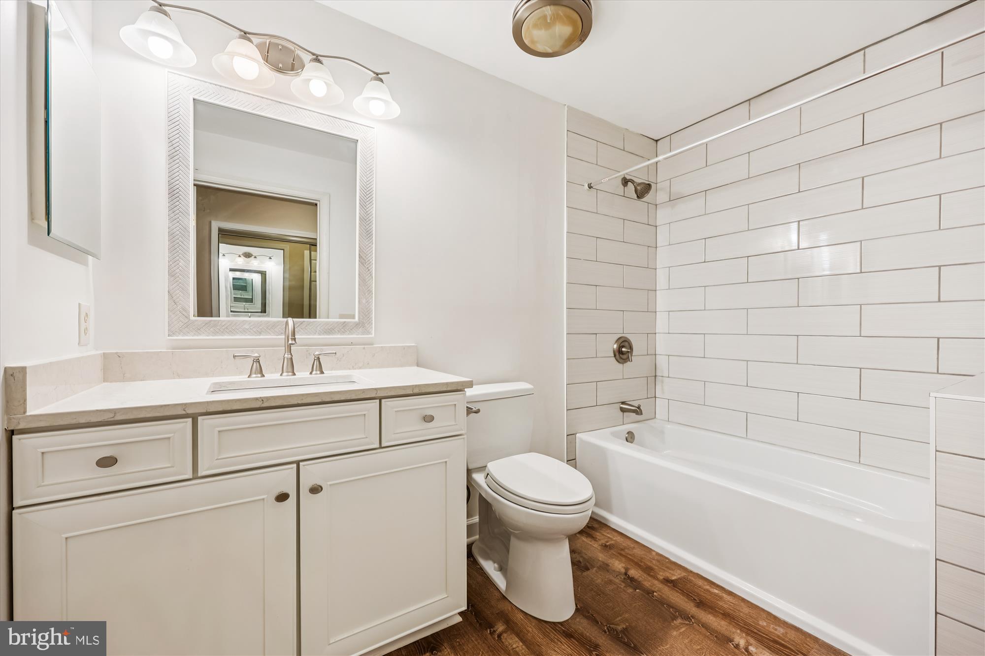 TIMBERBROOK - Residential