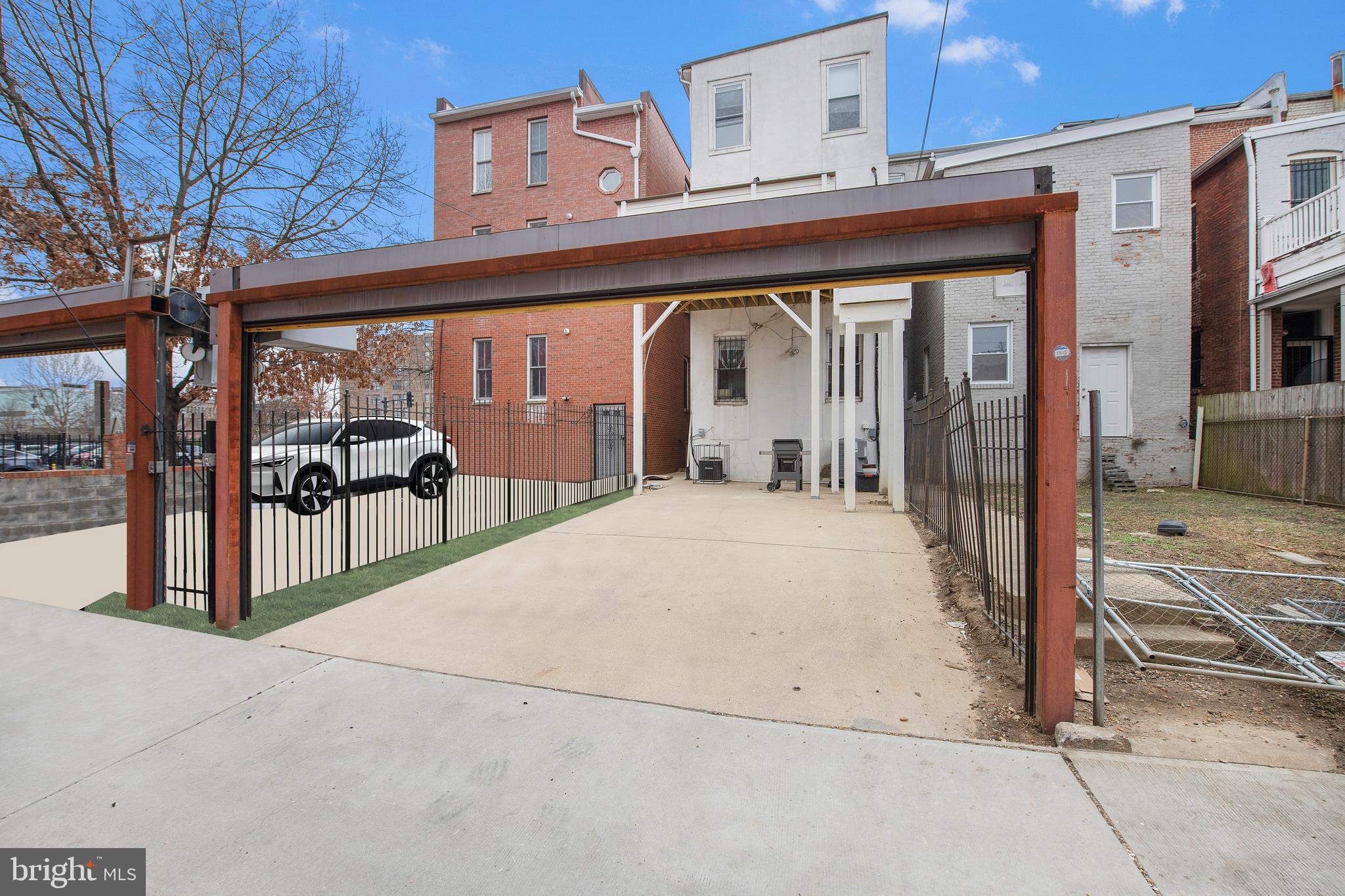 LOGAN/SHAW - Residential Lease