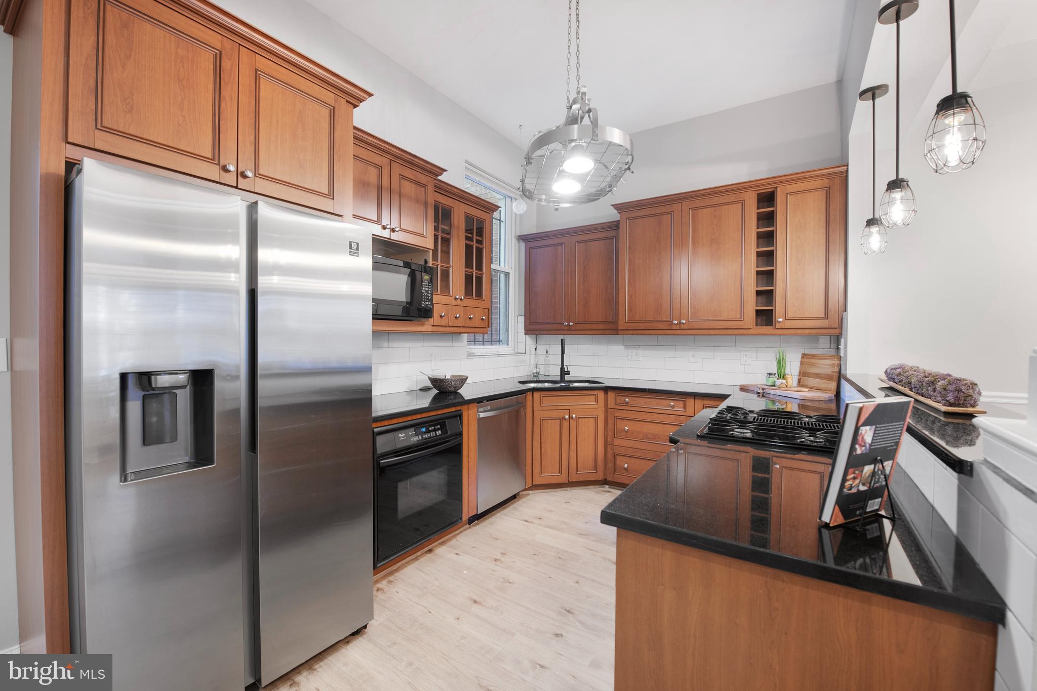 LOGAN/SHAW - Residential Lease