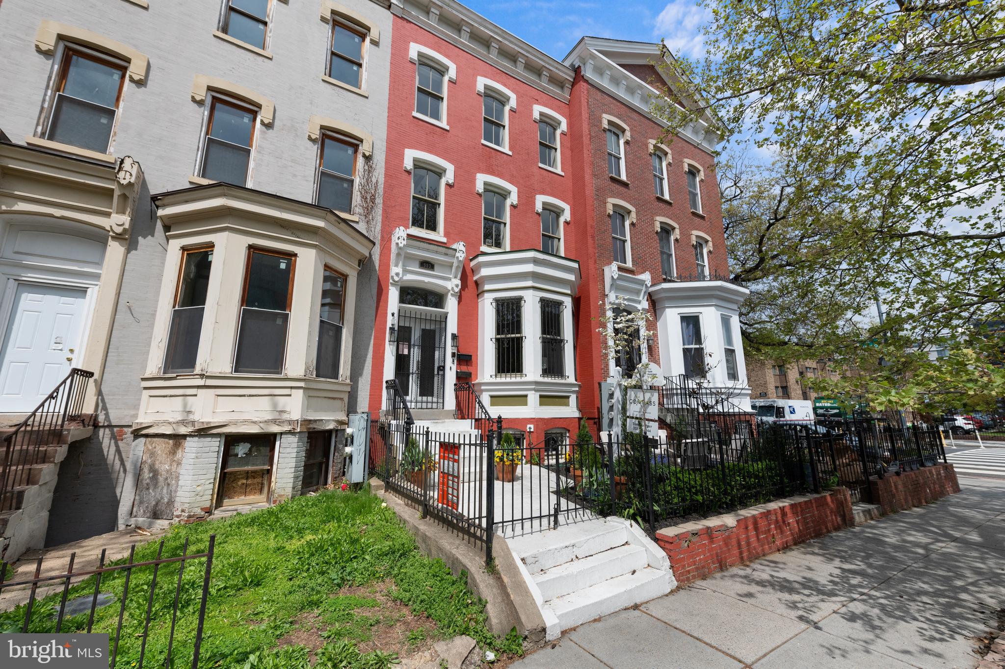 LOGAN/SHAW - Residential Lease