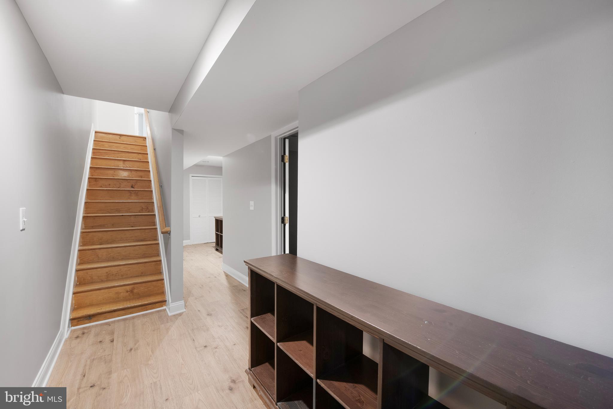 LOGAN/SHAW - Residential Lease