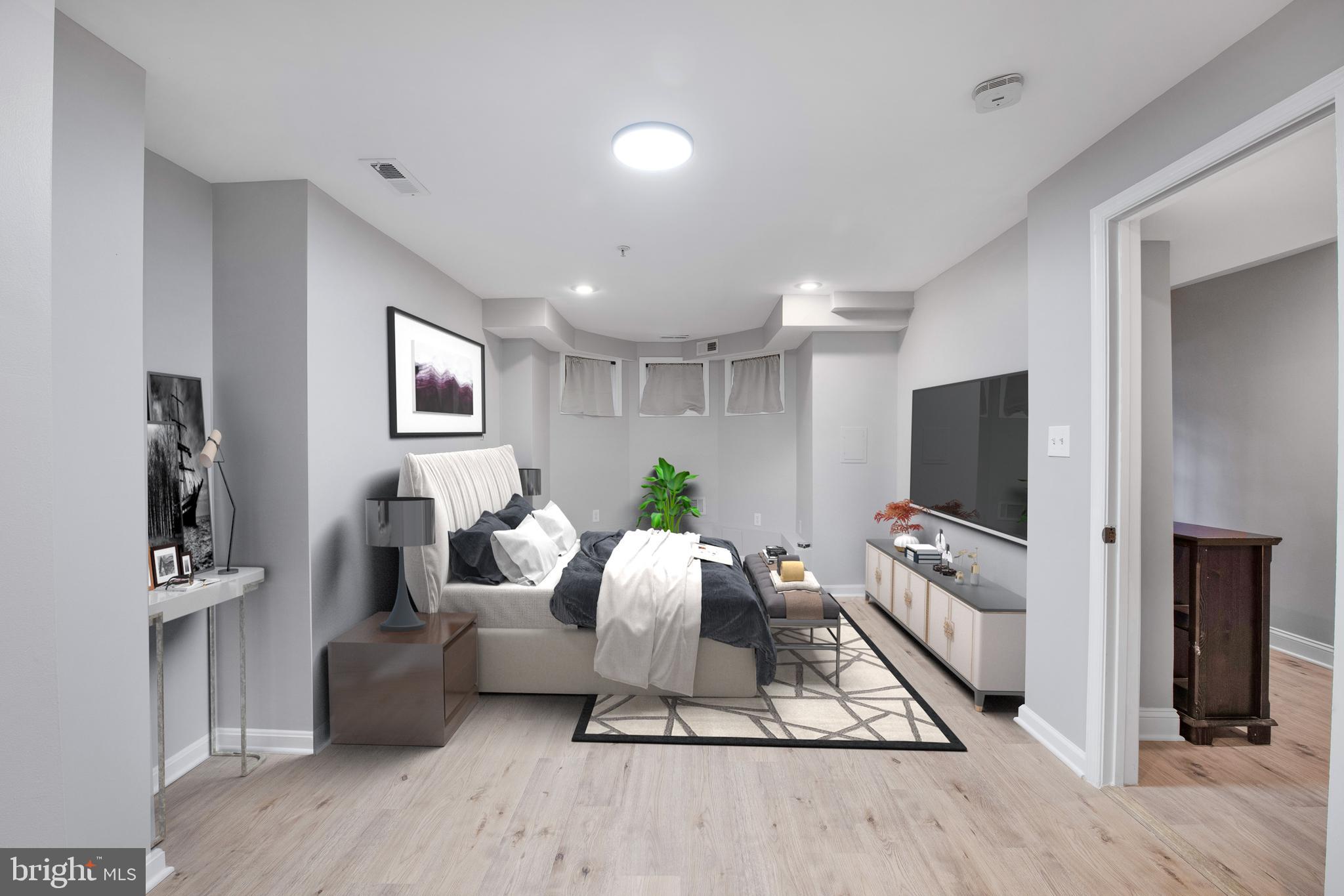 LOGAN/SHAW - Residential Lease