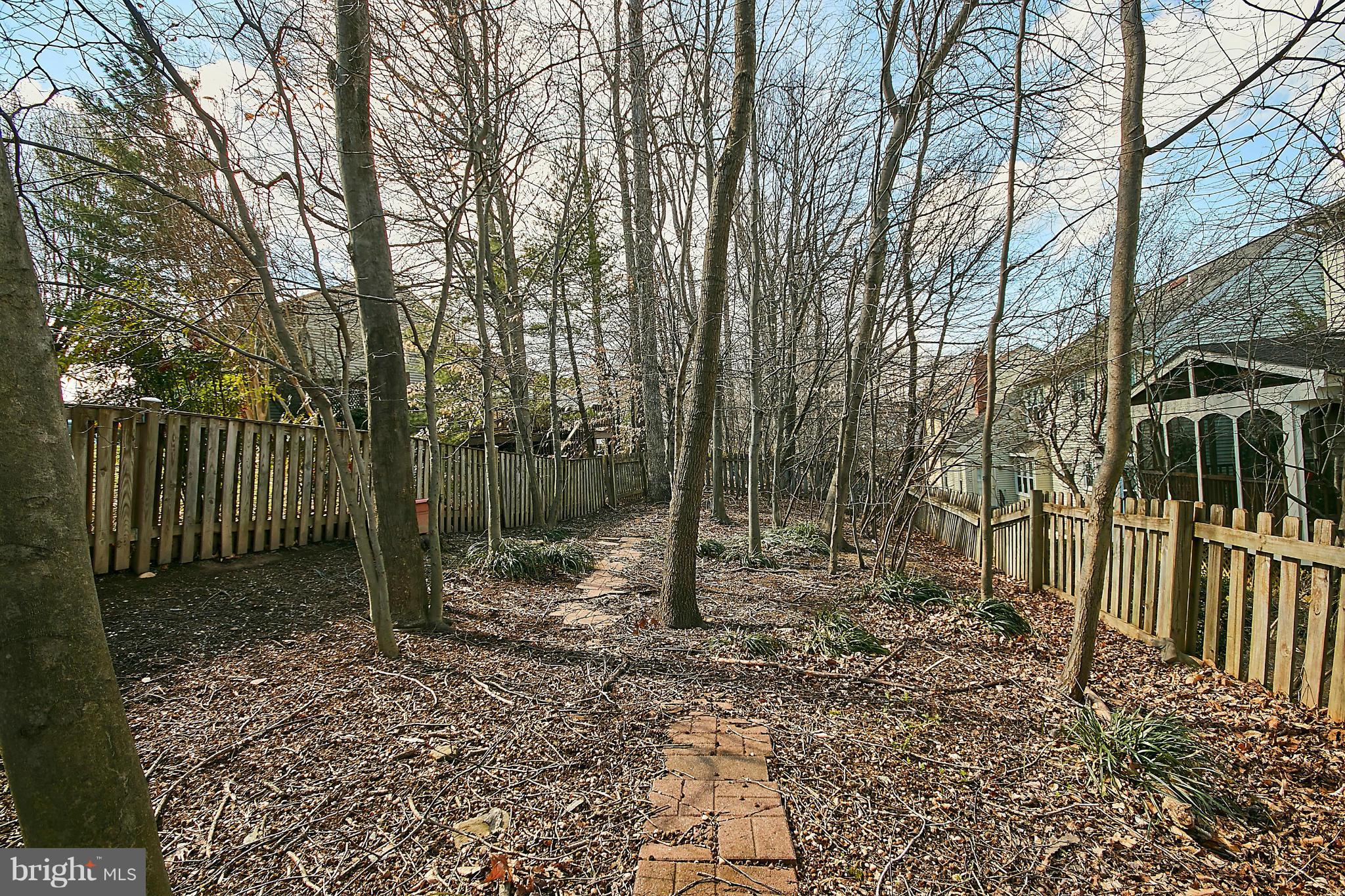 MIDDLEFORD - Residential