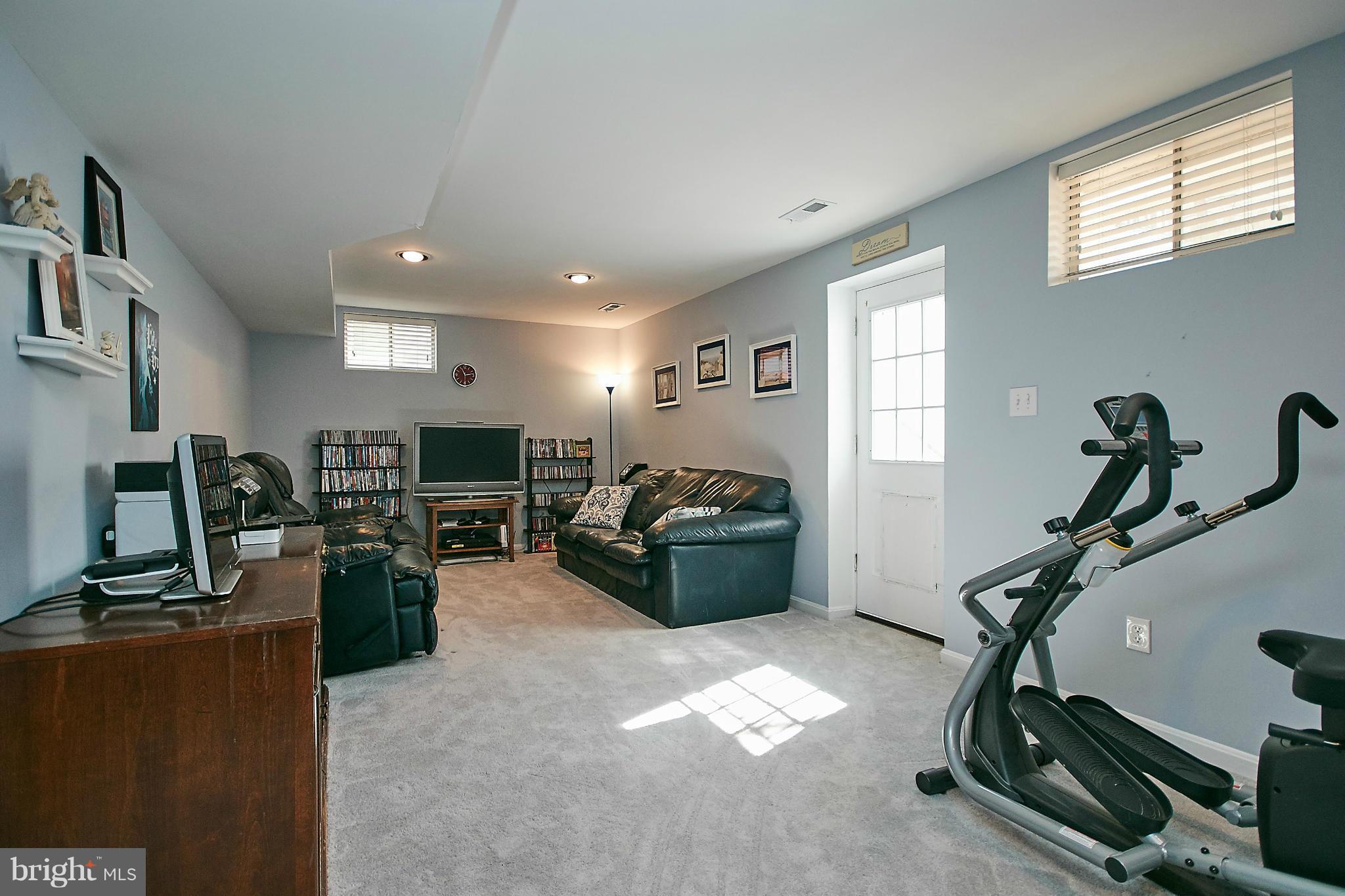 MIDDLEFORD - Residential