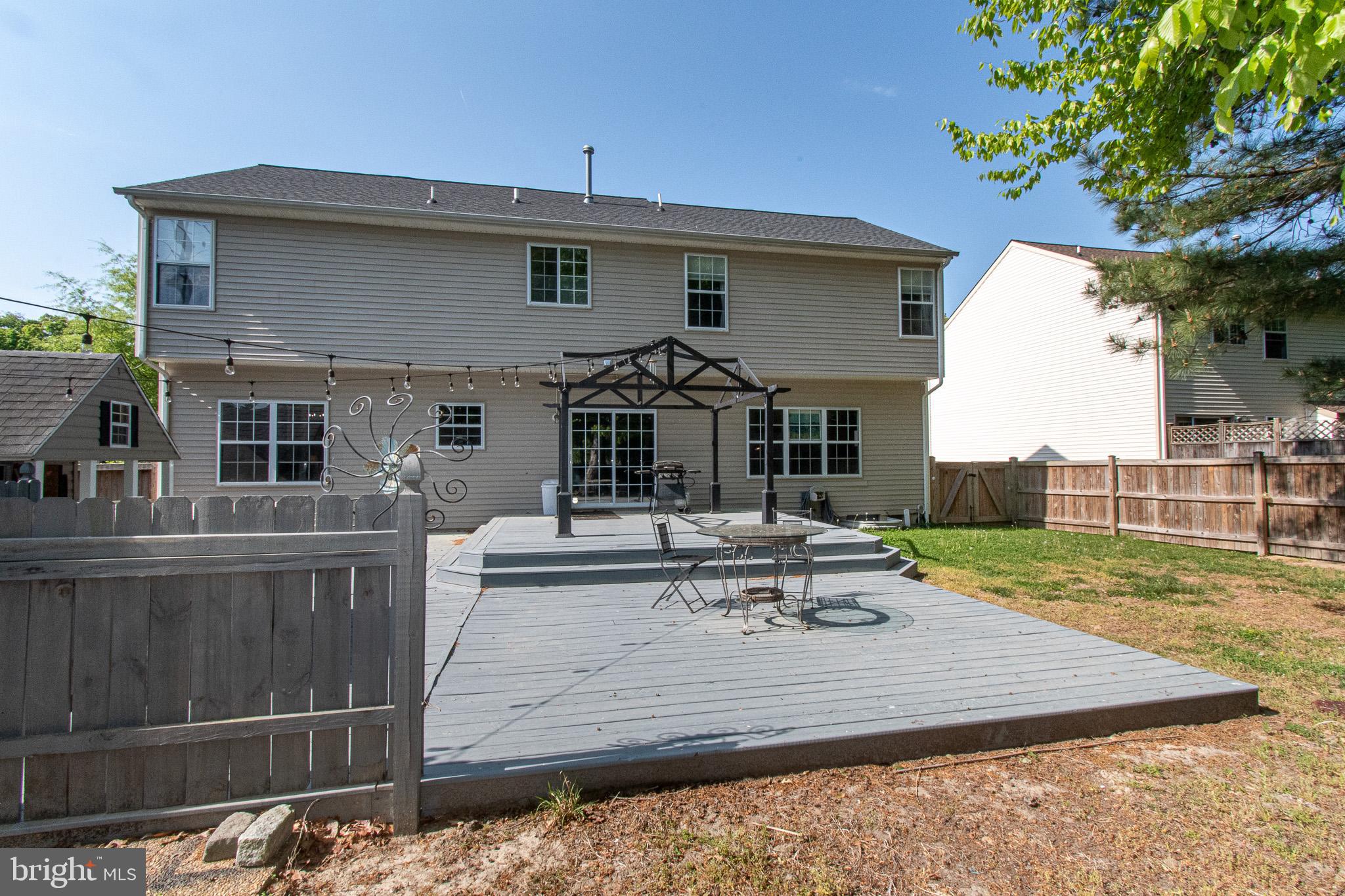 WOODS AT STONEY RIDGE - Residential