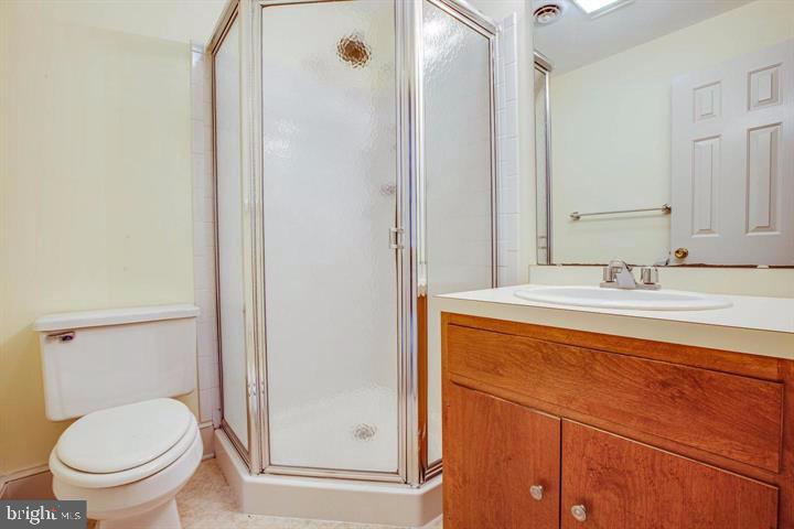 MARY WASHINGTON SQUARE - Residential Lease