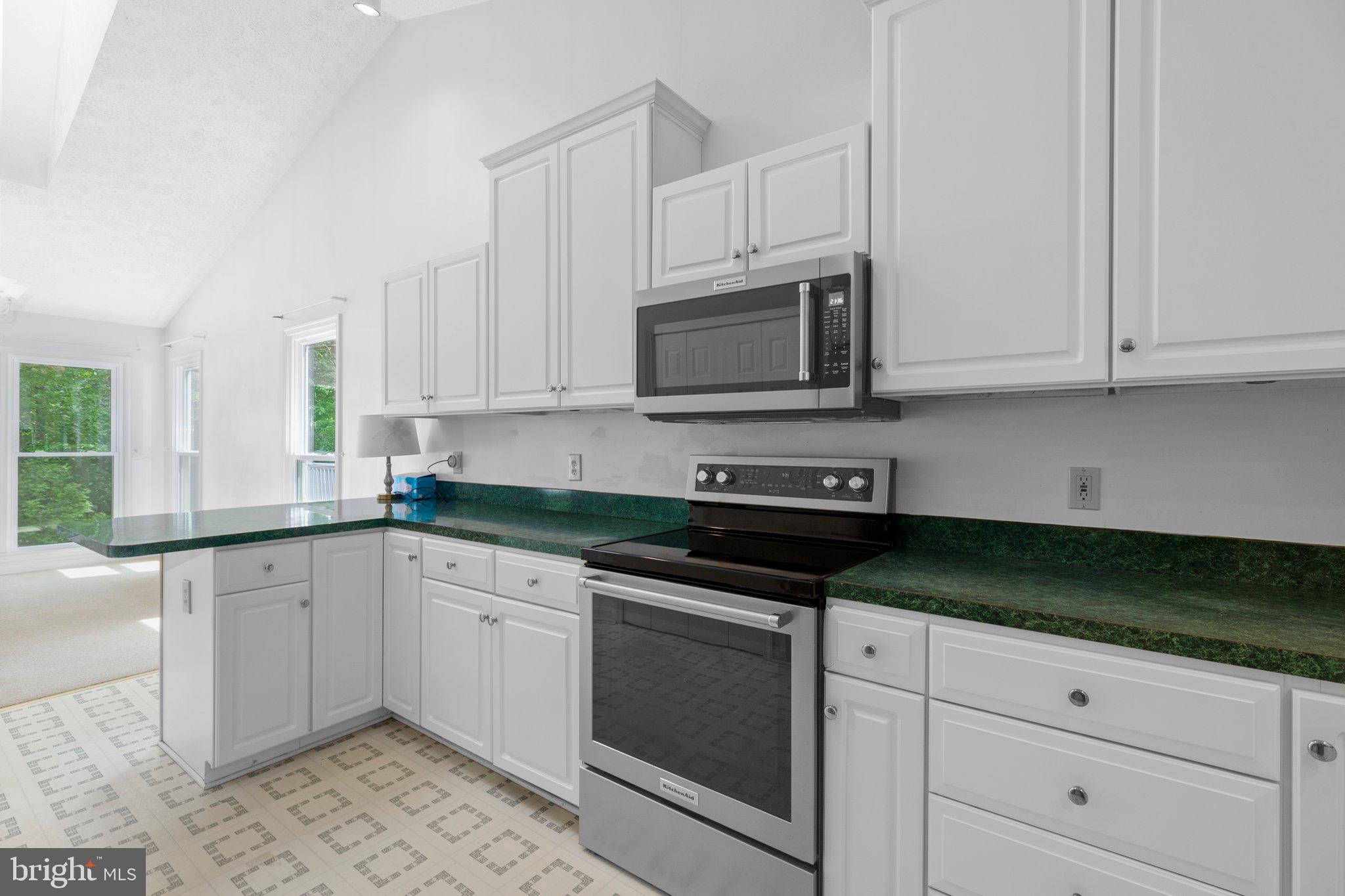 BEREA PLANTATION - Residential Lease