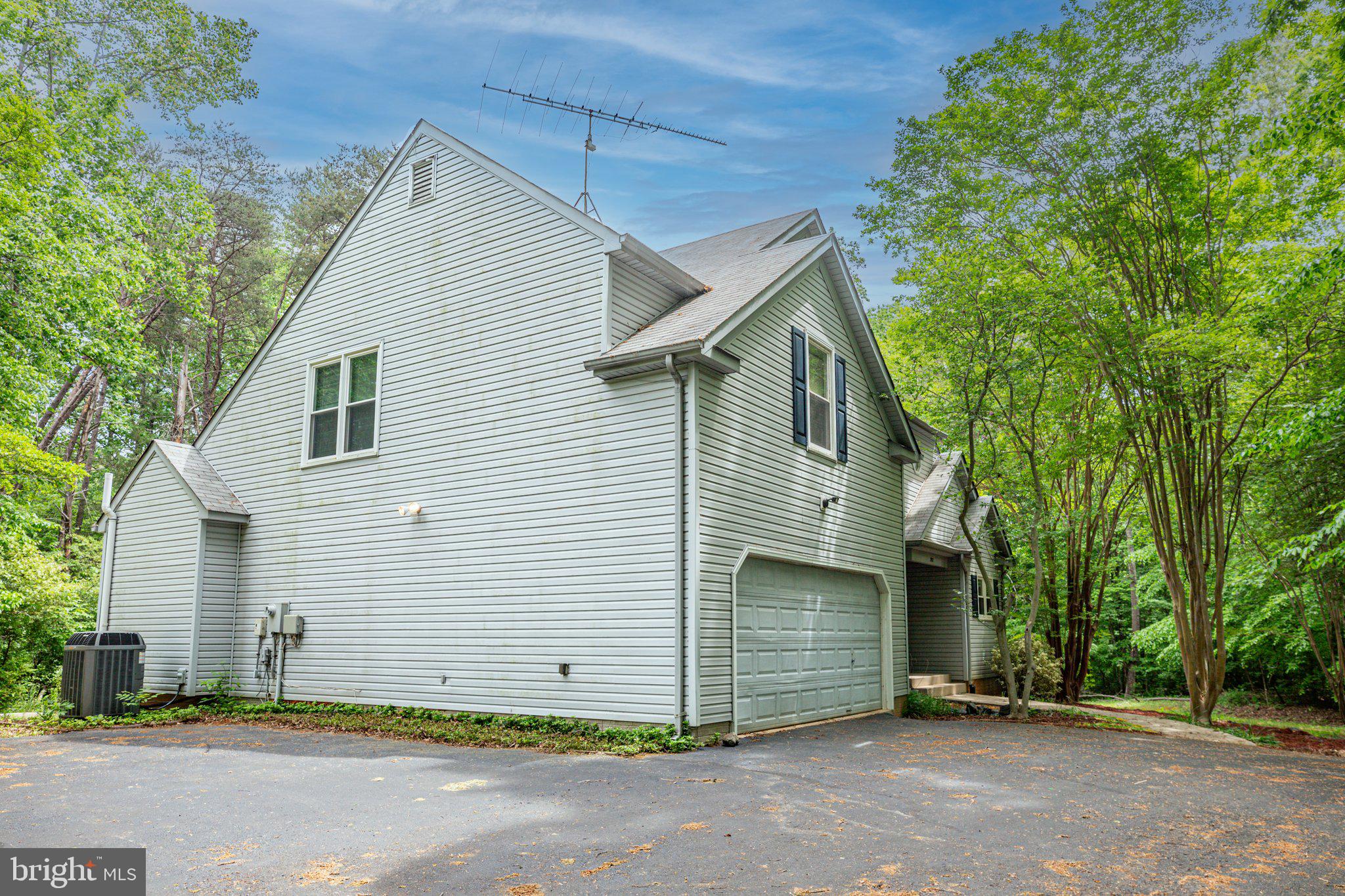 BEREA PLANTATION - Residential Lease