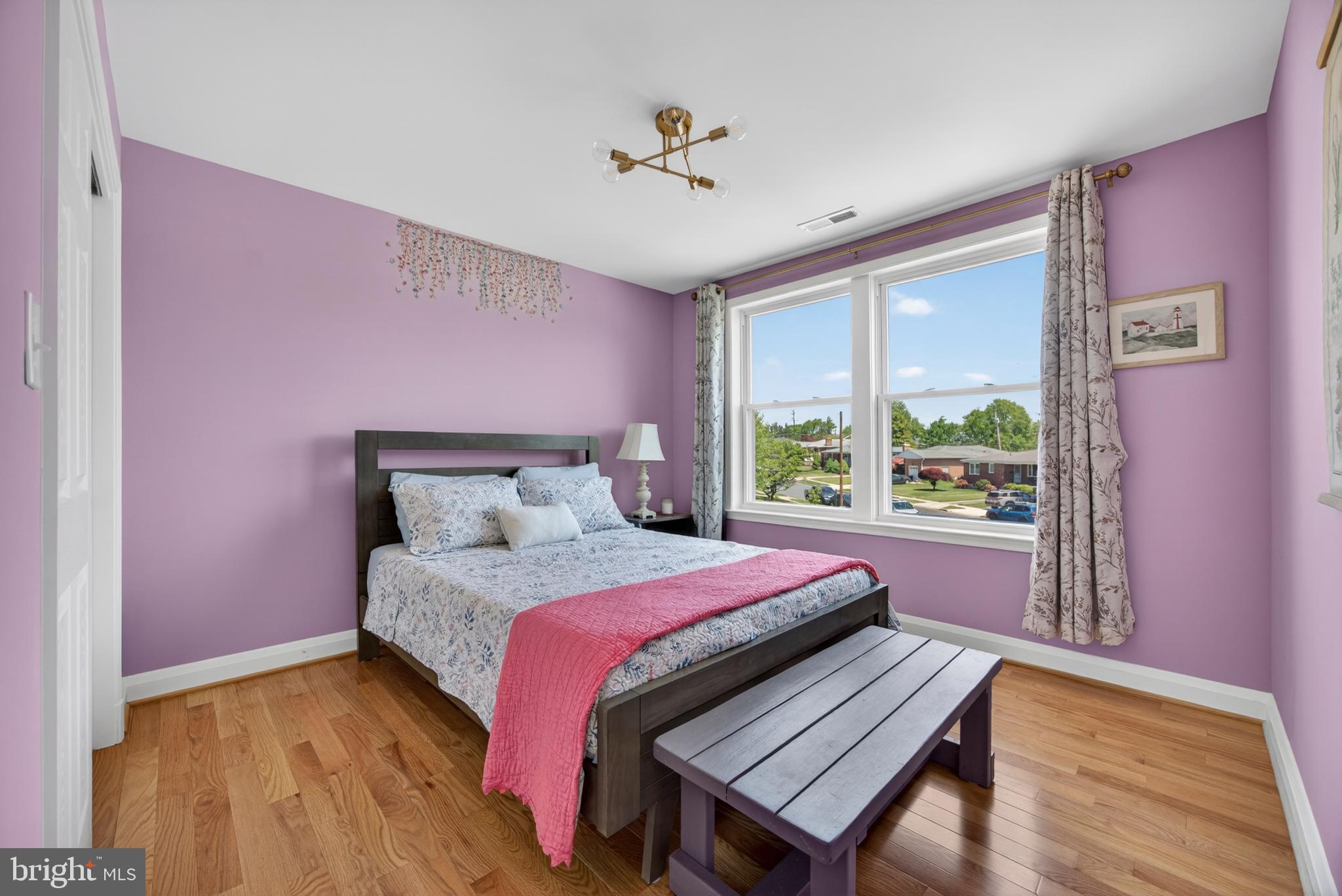 BEAUMONT GARDENS - Residential