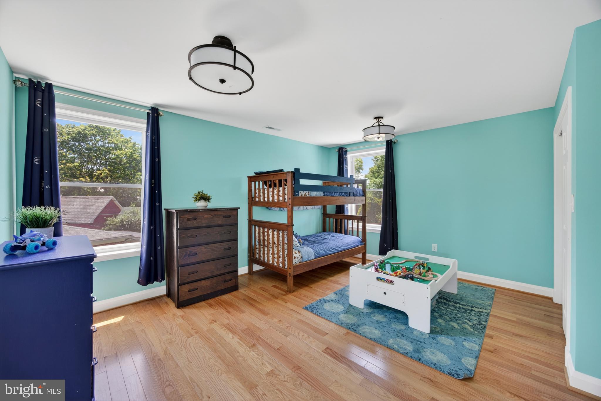 BEAUMONT GARDENS - Residential