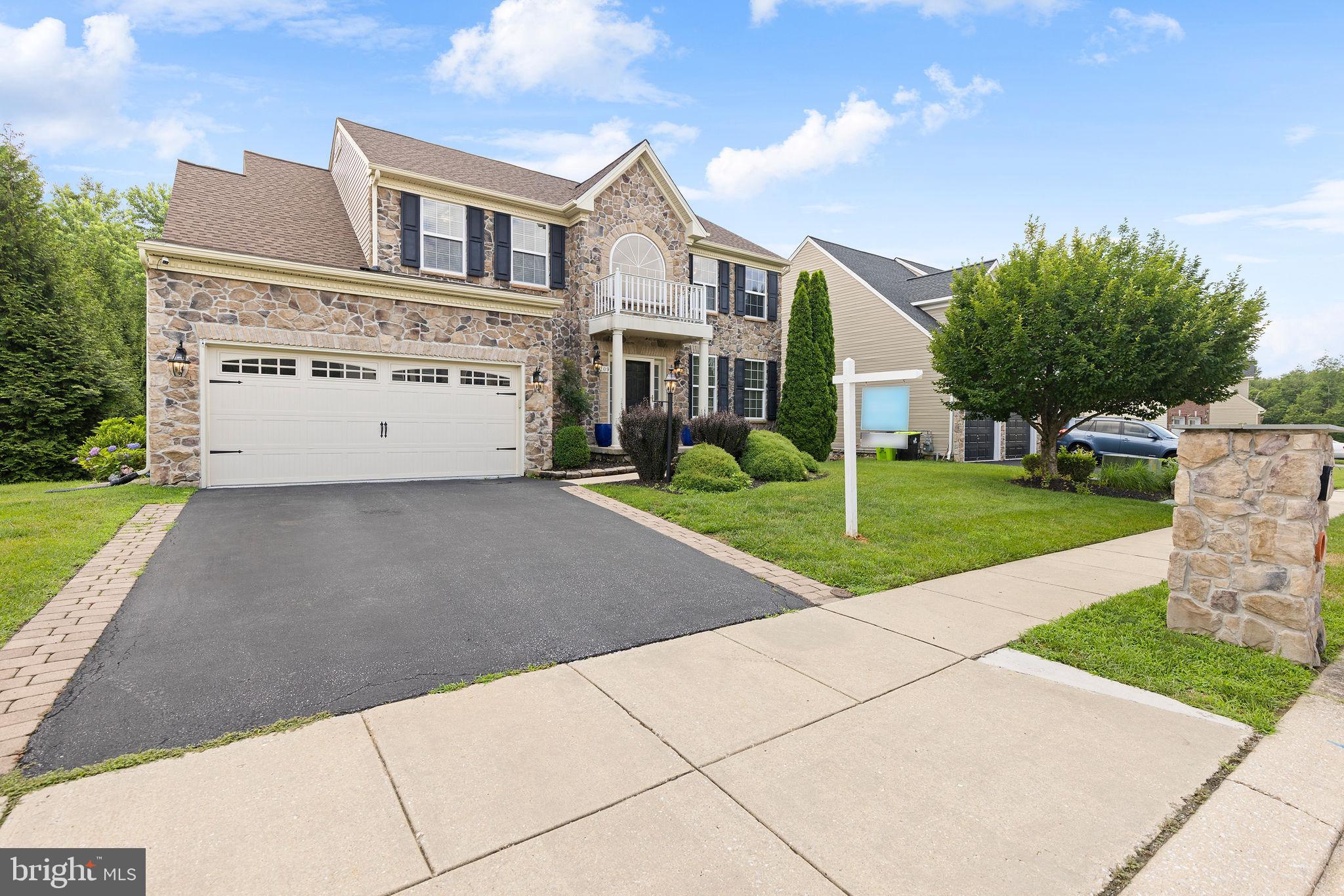 209 OAK VALLEY DRIVE