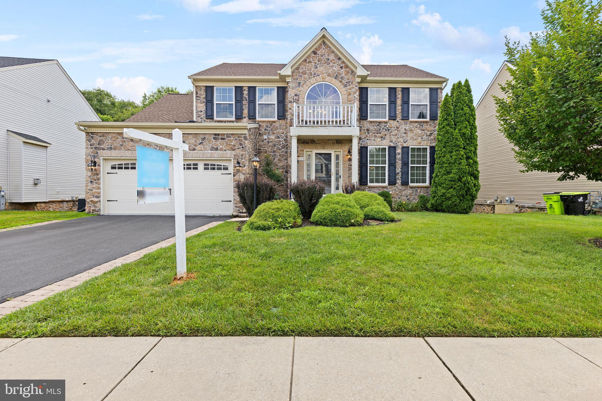 209 OAK VALLEY DRIVE