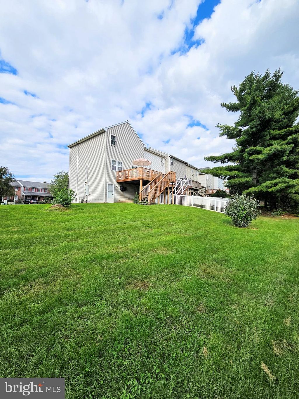 Photo of 28 Brookfield Road, Lititz, PA 17543 (MLS # PALA2058352)