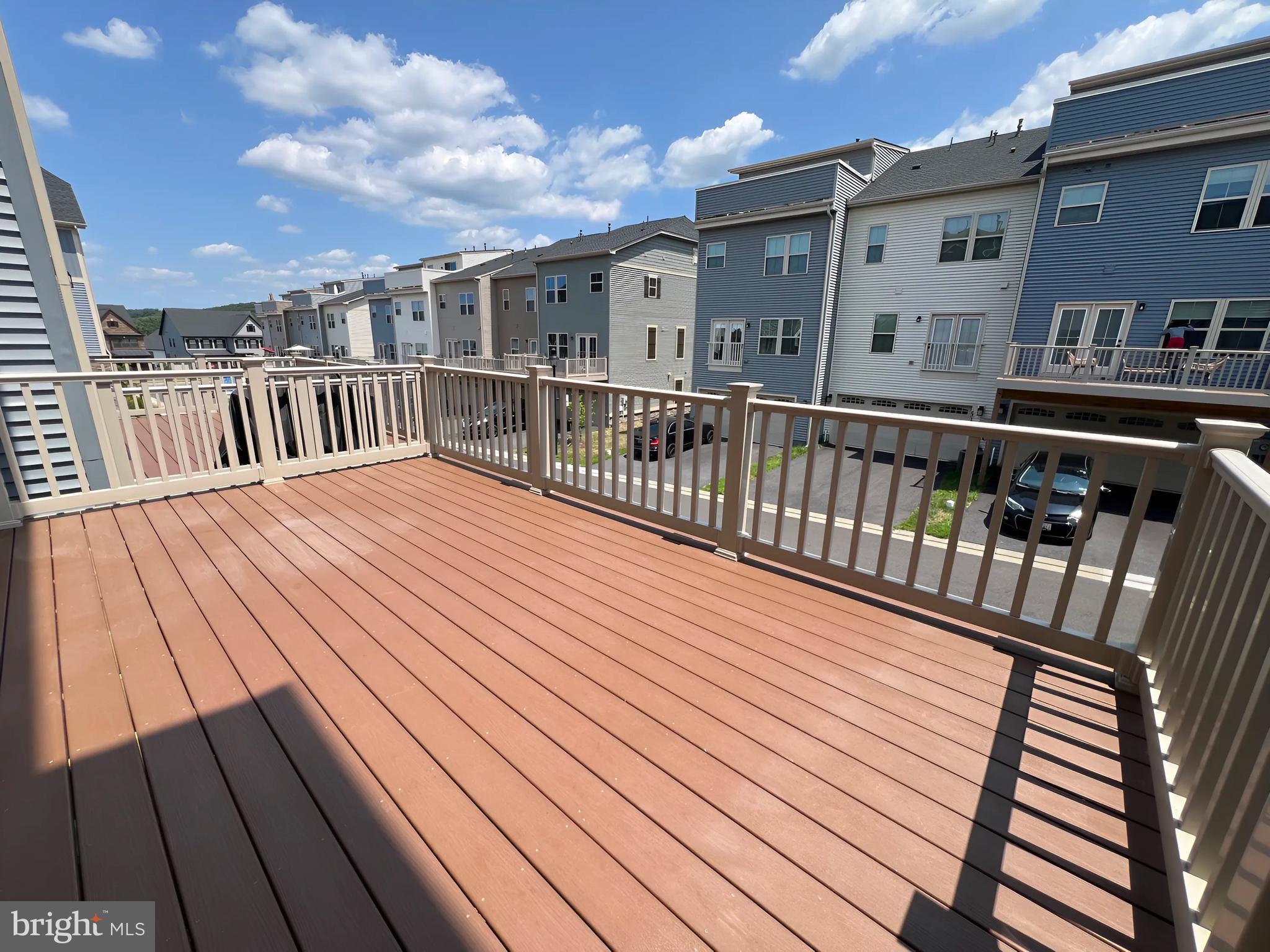 LAKE LINGANORE OAKDALE - Residential Lease