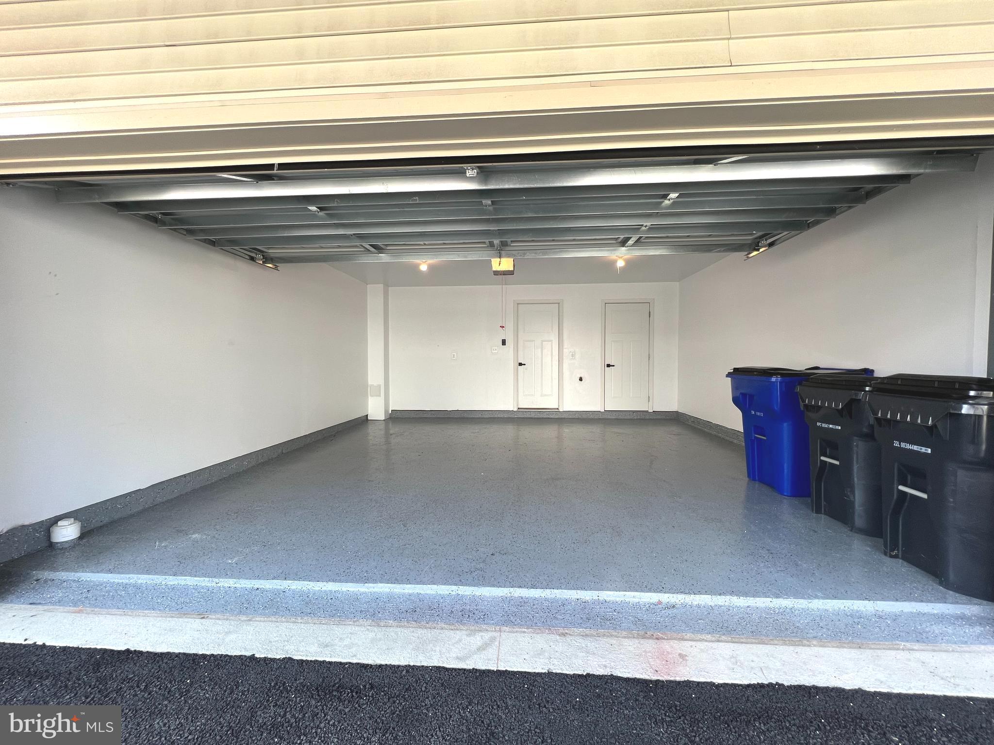 LAKE LINGANORE OAKDALE - Residential Lease