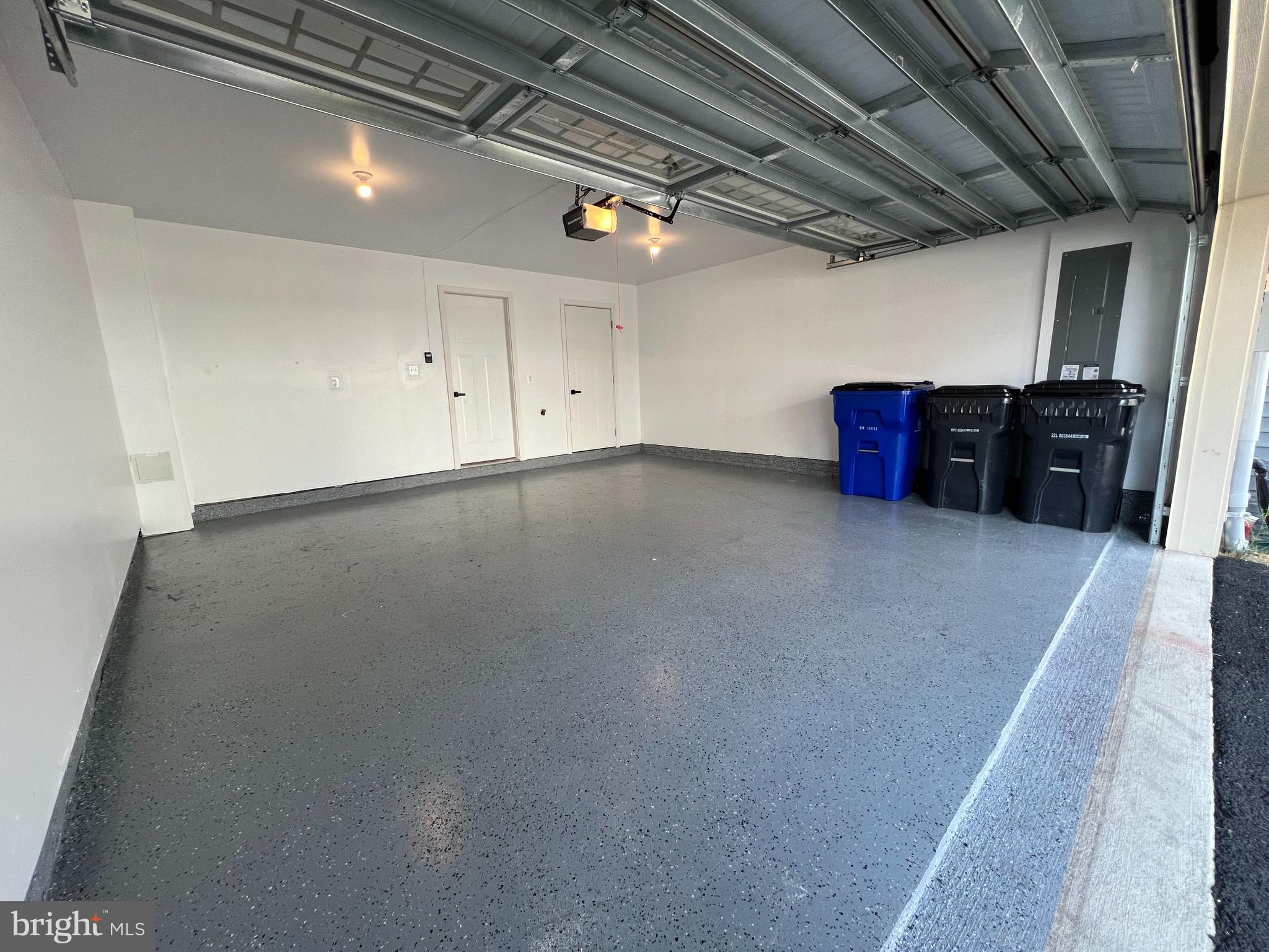 LAKE LINGANORE OAKDALE - Residential Lease