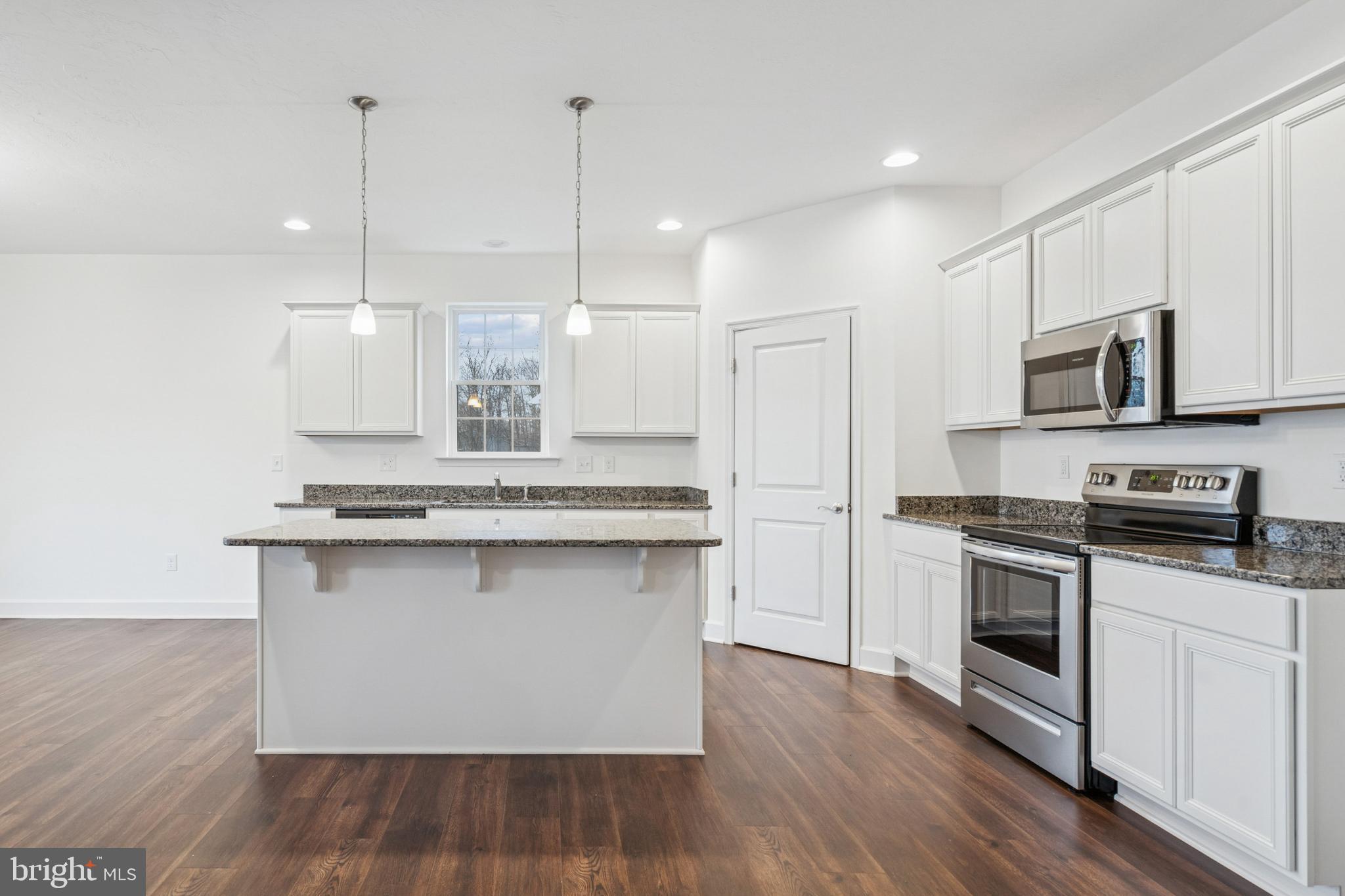 CUMBERLAND VILLAGE - Residential