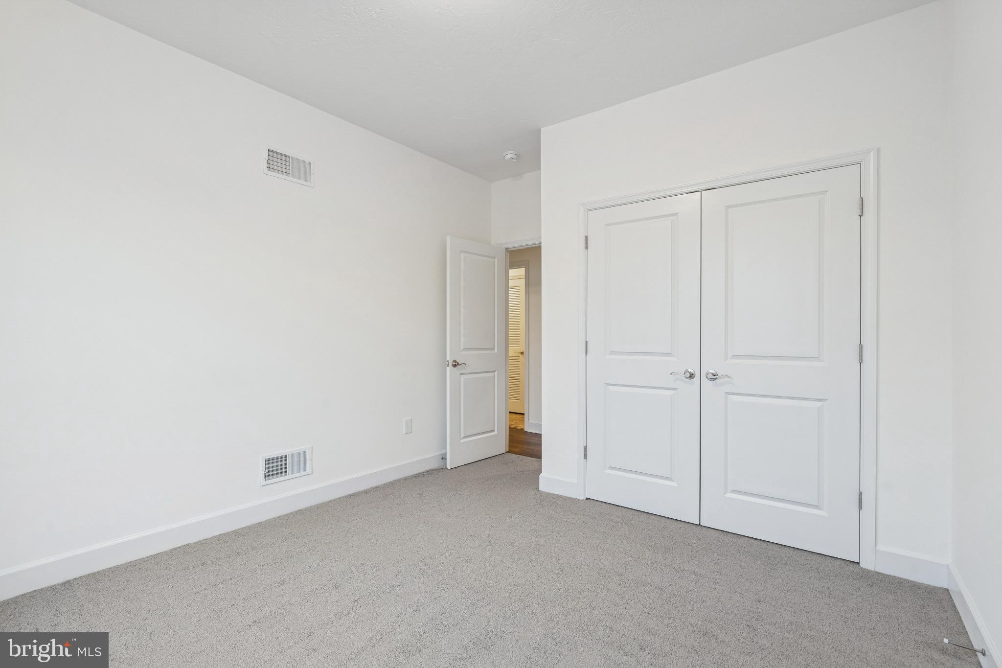 CUMBERLAND VILLAGE - Residential