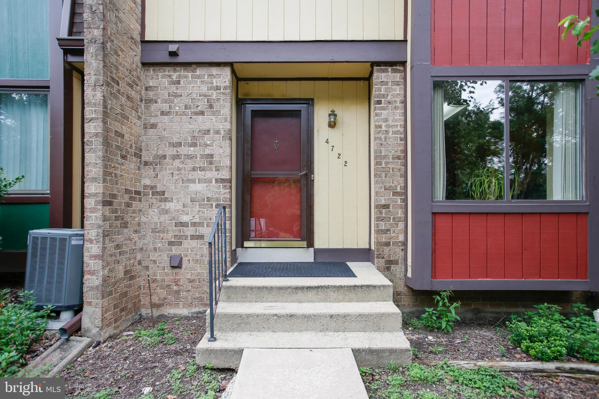 4722 Deer Run Court, Alexandria, VA 22306