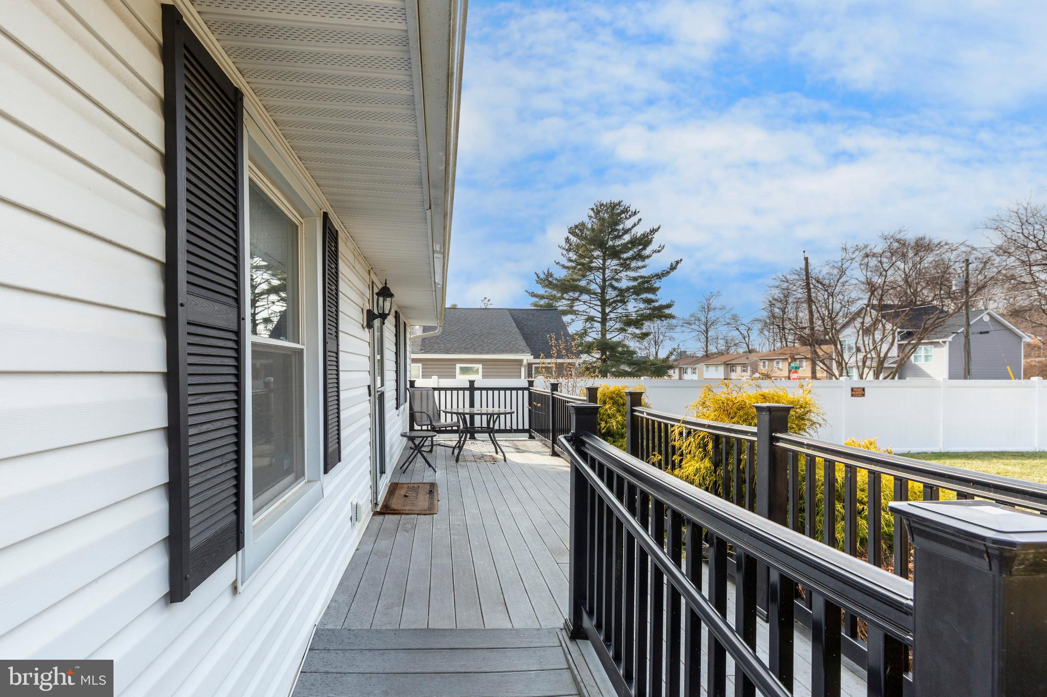 BUCKINGHAM VIEW - Residential