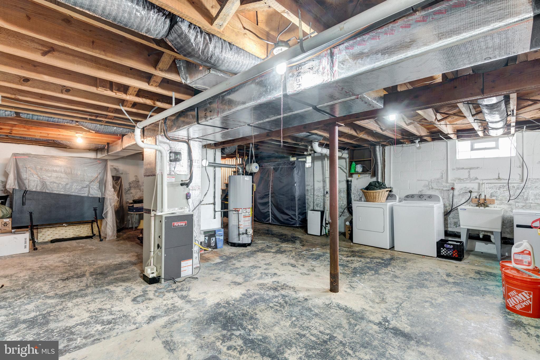 BUCKINGHAM VIEW - Residential