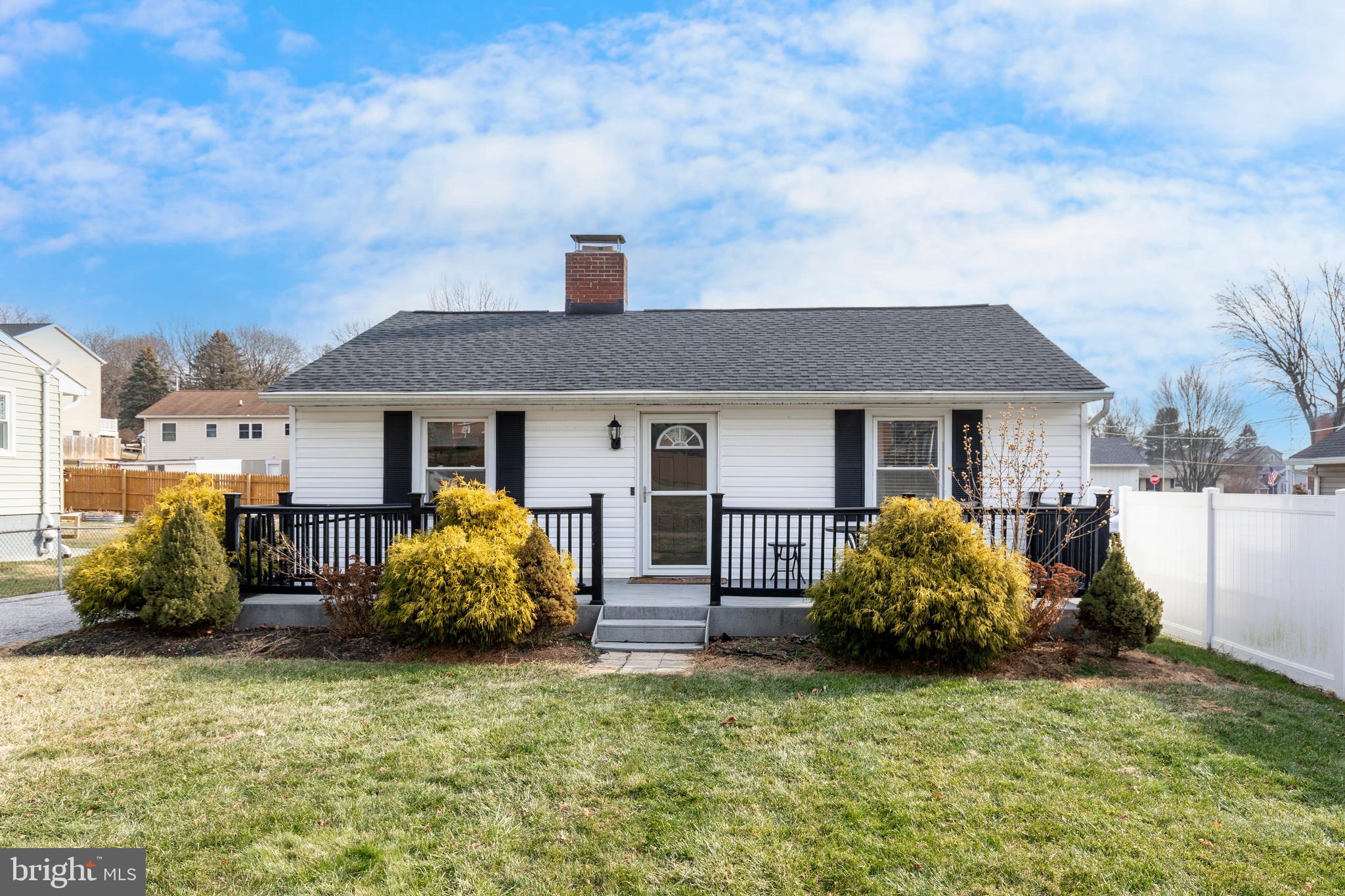 BUCKINGHAM VIEW - Residential