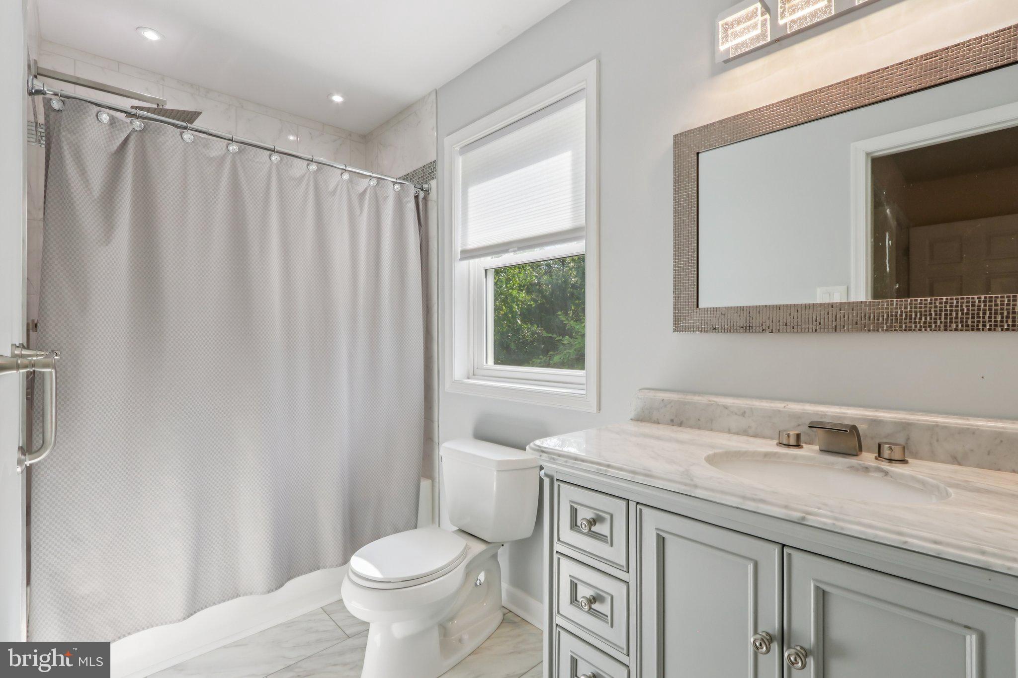 MONTGOMERY LEA - Residential