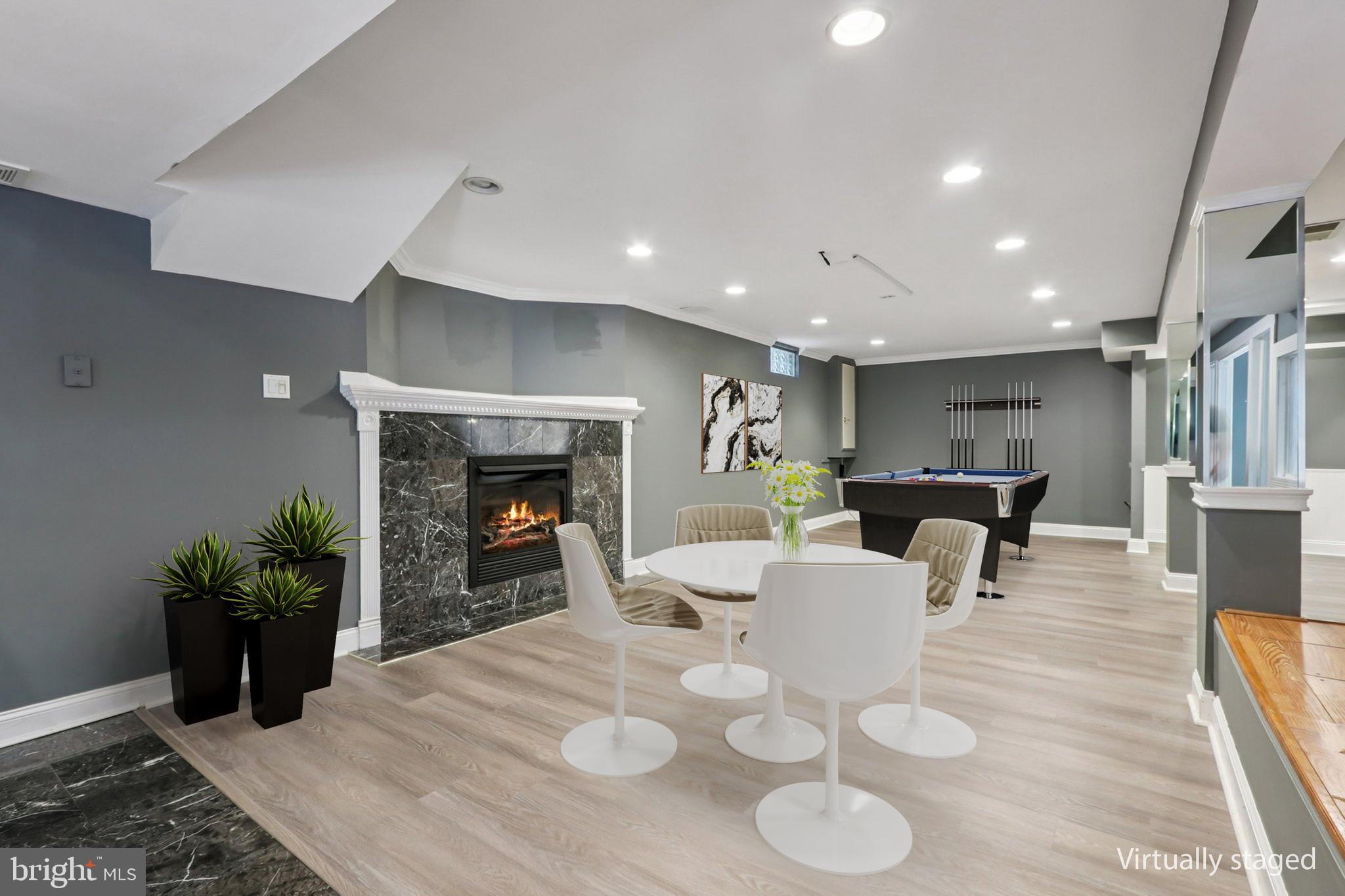 MONTGOMERY LEA - Residential