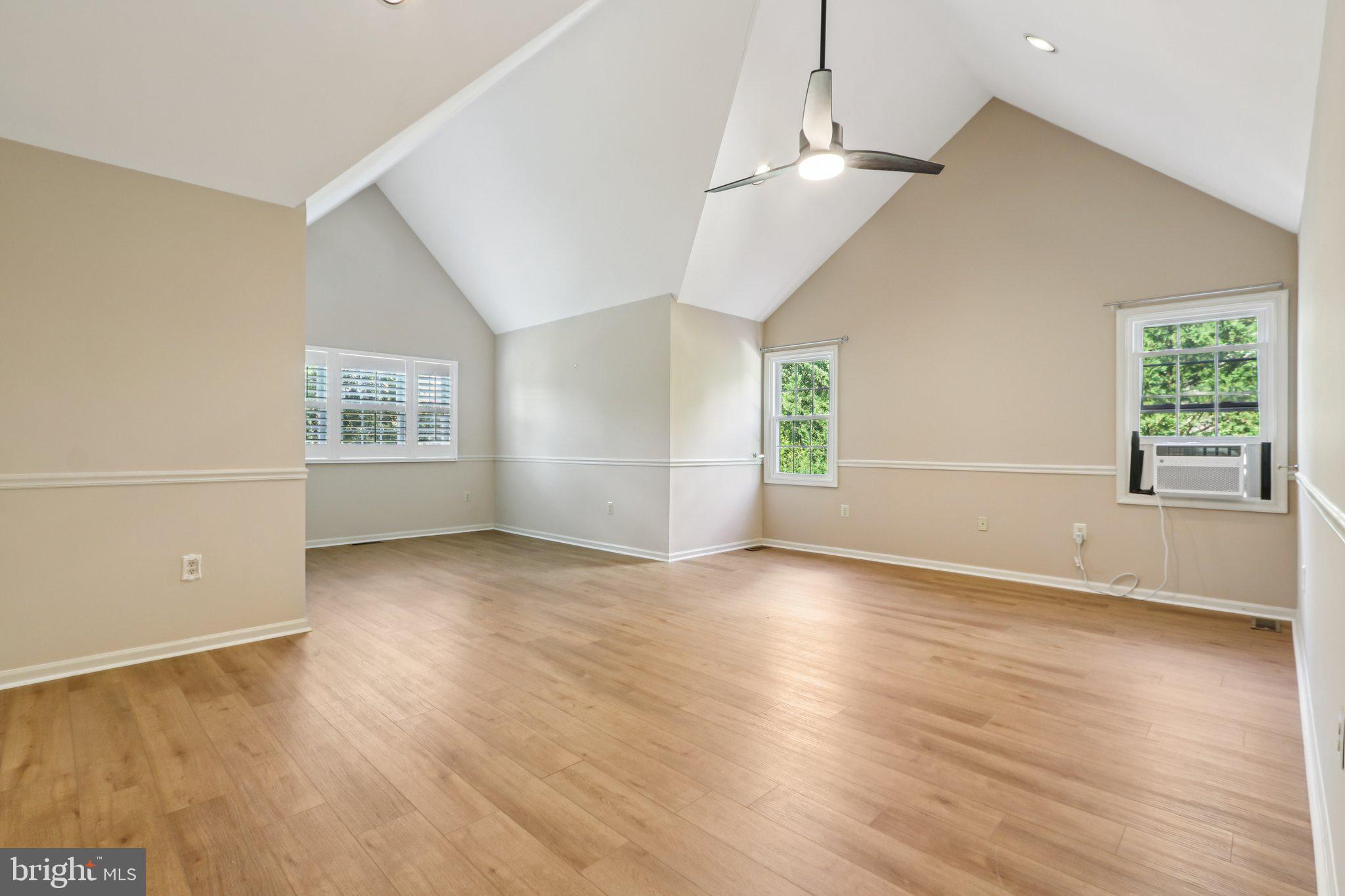 MONTGOMERY LEA - Residential