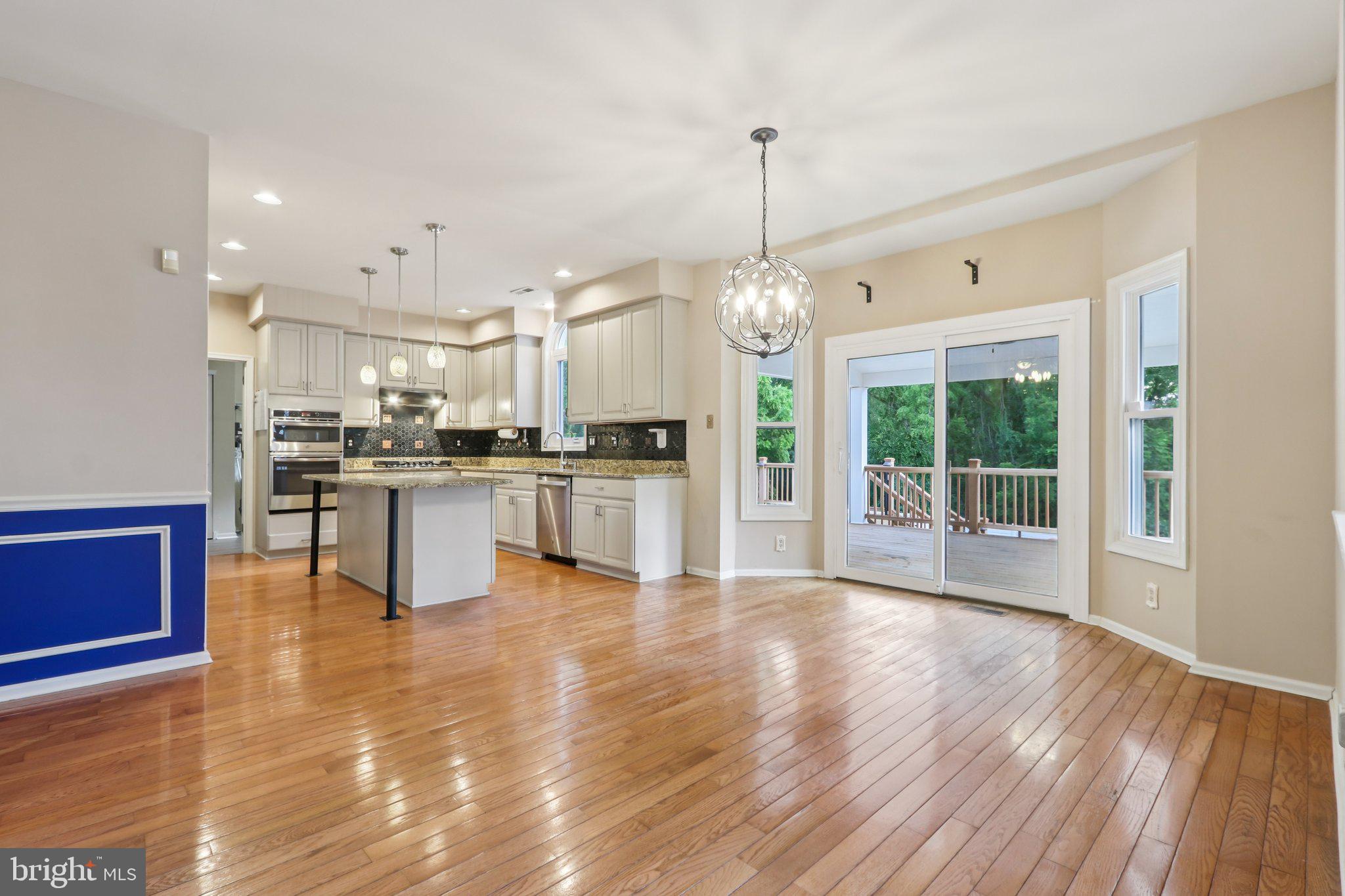 MONTGOMERY LEA - Residential