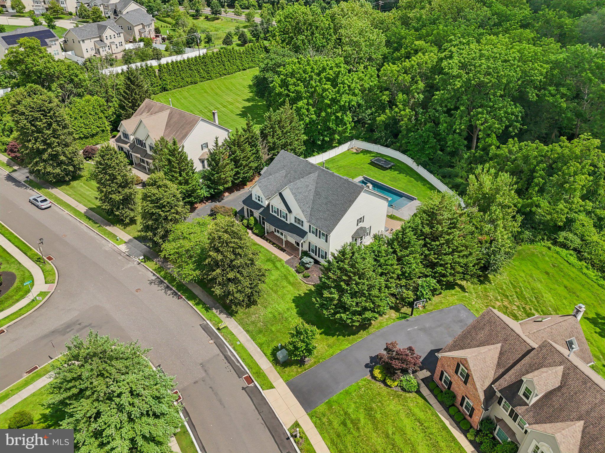 MONTGOMERY LEA - Residential