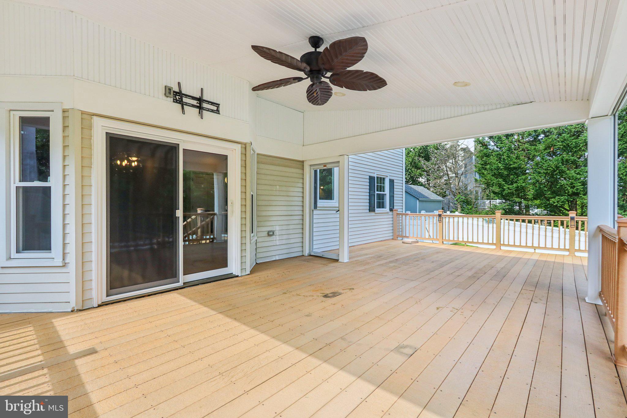 MONTGOMERY LEA - Residential